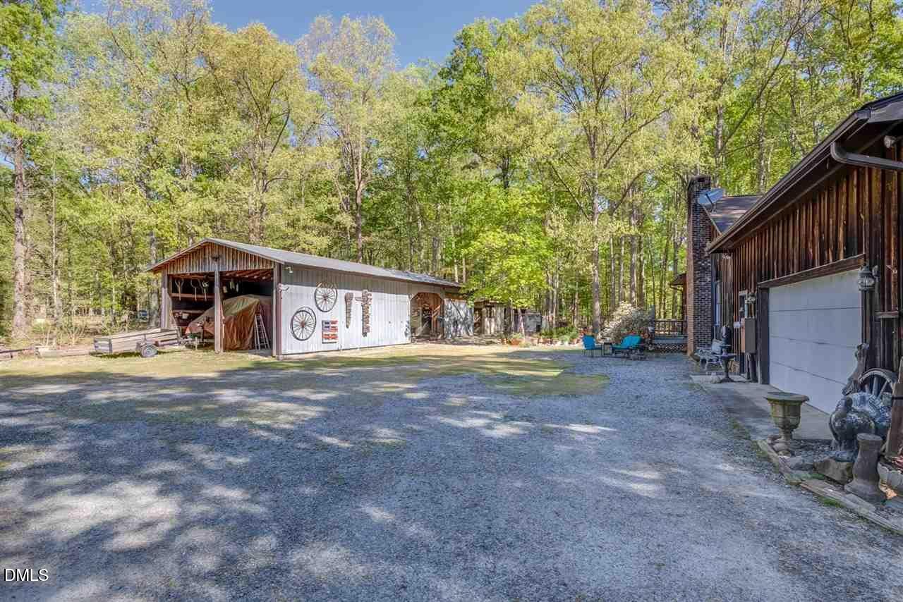 4204 Pine Rail Lane Property Photo 4