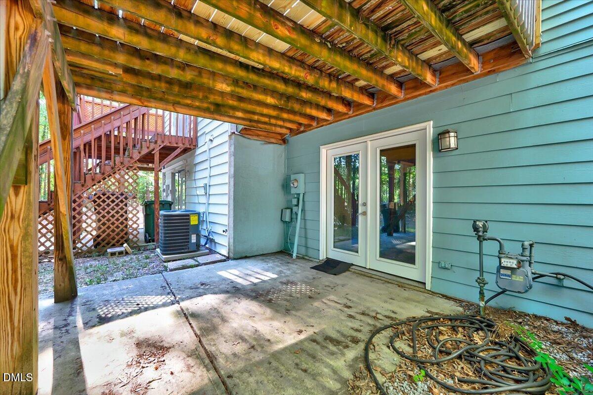601 Middleton Avenue Property Photo 14
