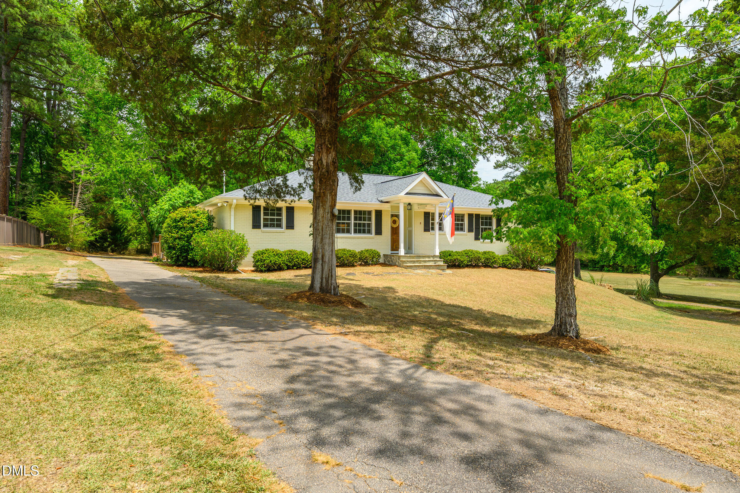 14008 Durant Road Property Photo 1