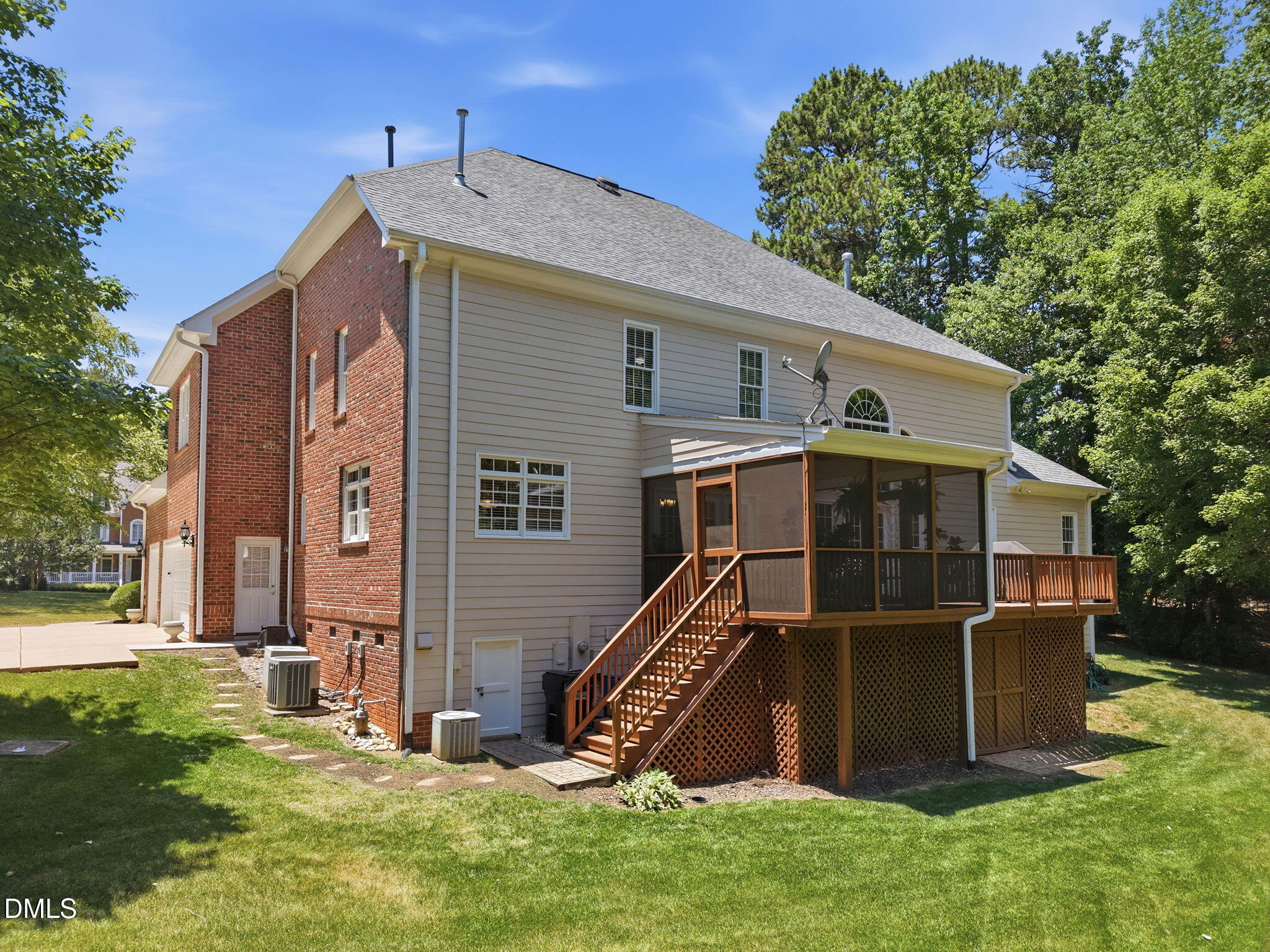 1308 Ballyclare Court Property Photo 17