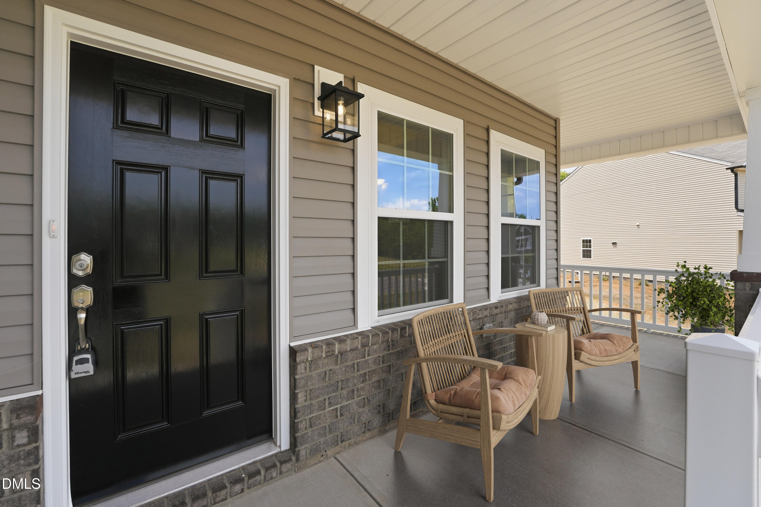 5495 Jaeger Drive Property Photo 3