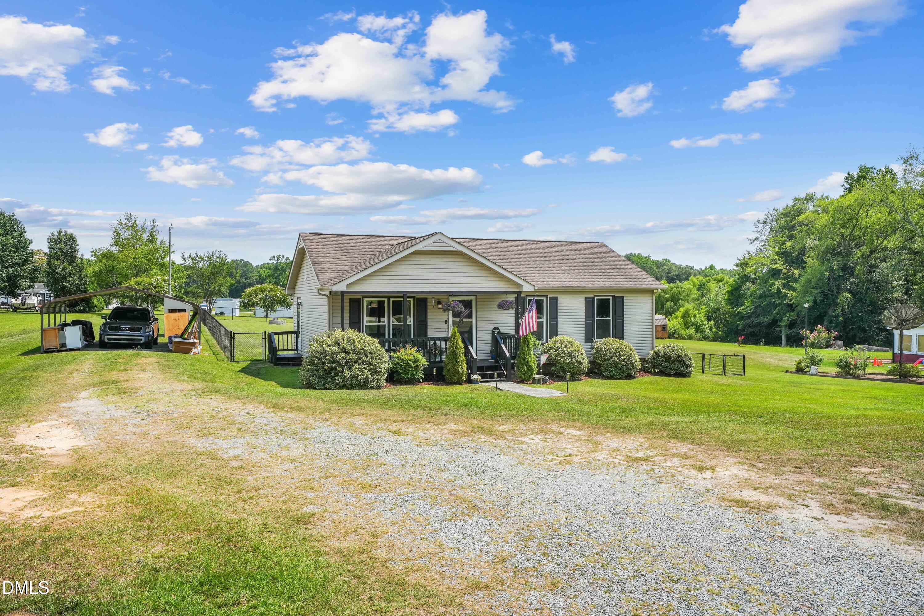 101 Stephenson Road Property Photo 3