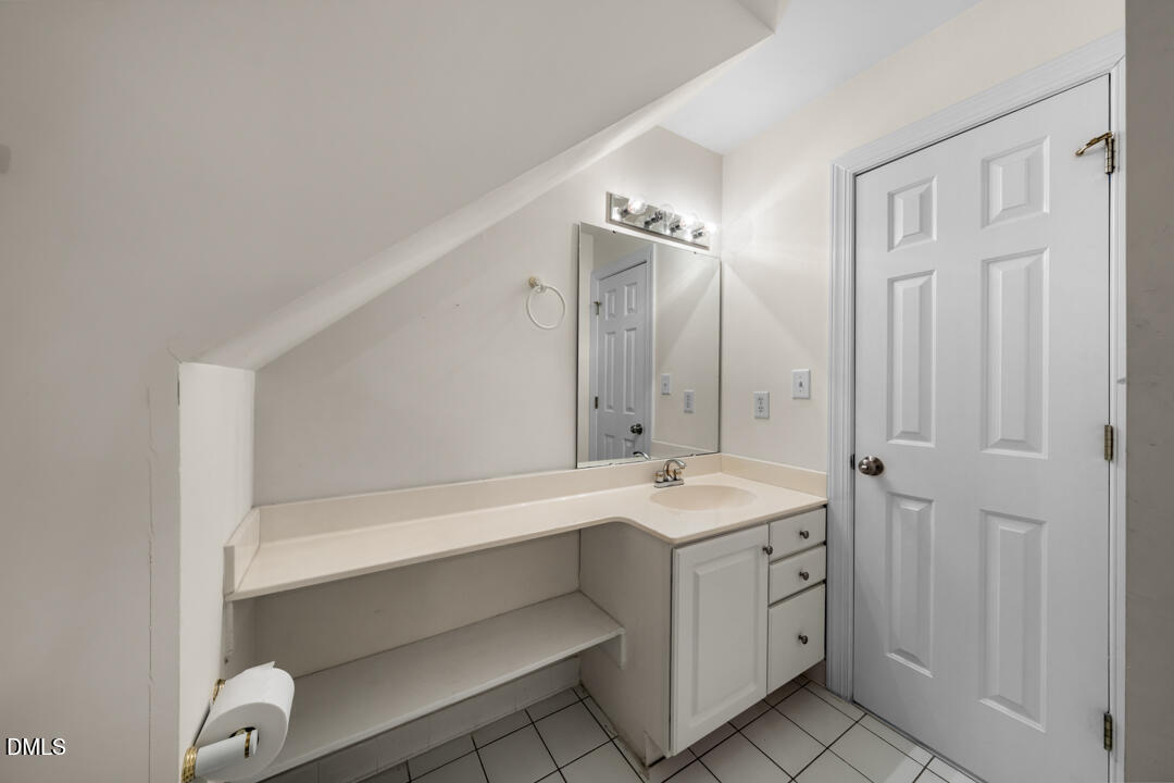 42-a Cheswick Place Property Photo 16