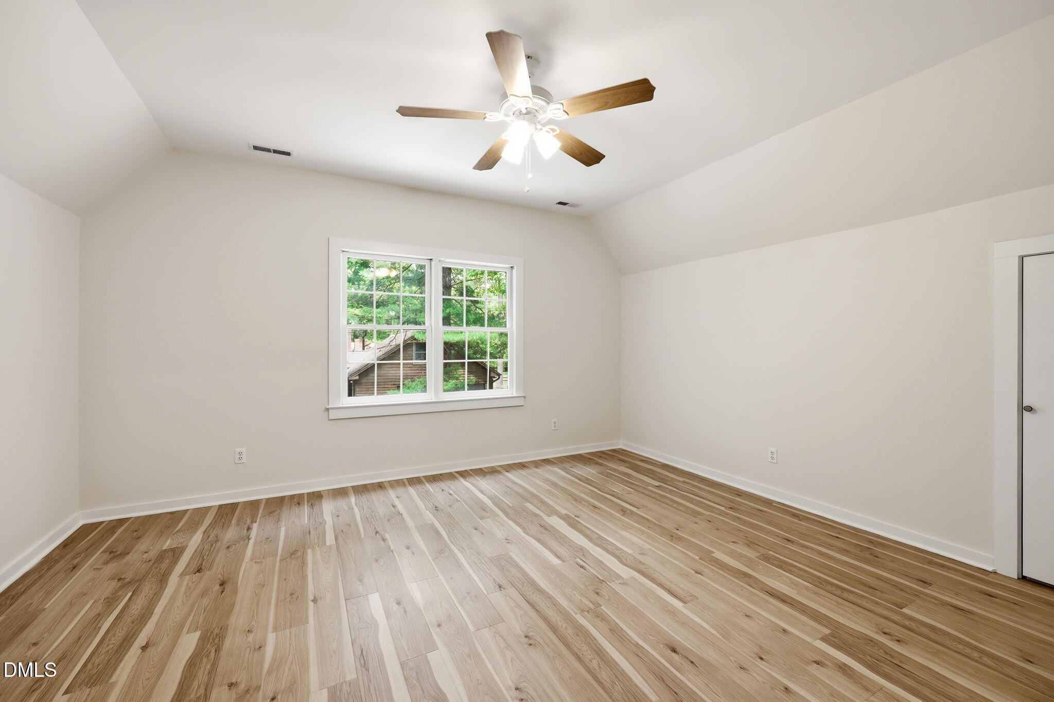 8801 Mansfield Drive Property Photo 29