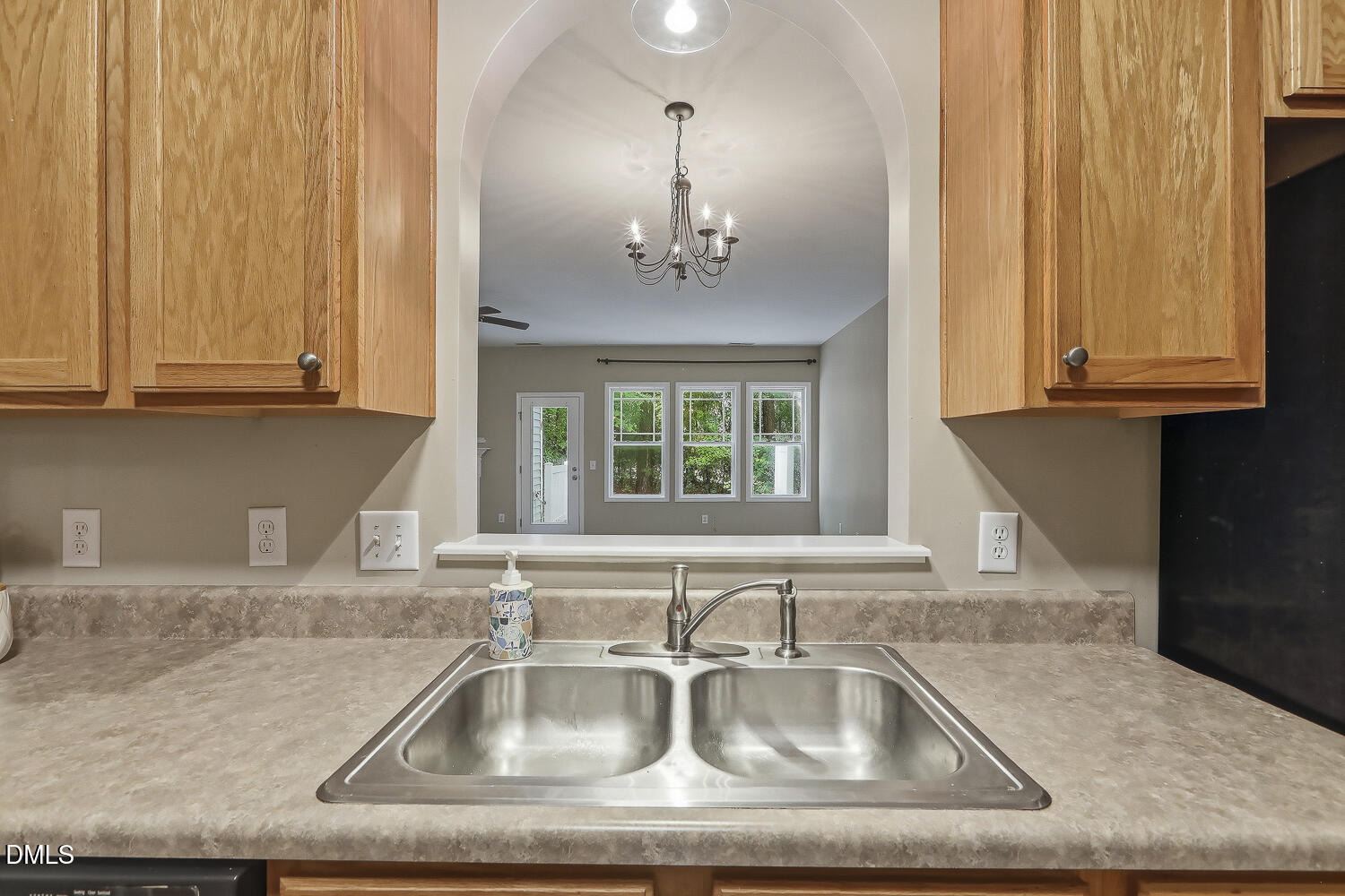 2506 Bryarton Village Way Property Photo 8
