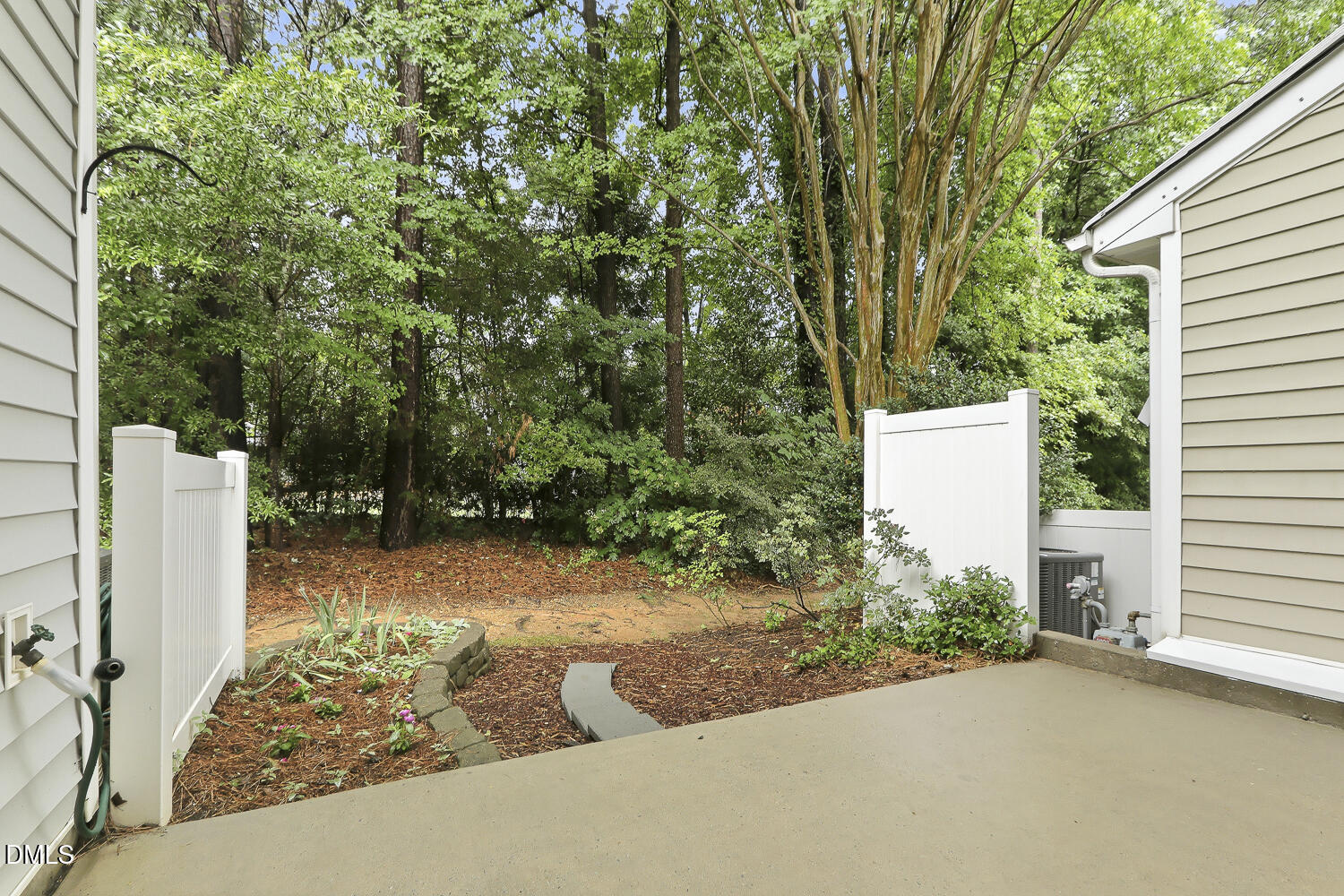 2506 Bryarton Village Way Property Photo 32