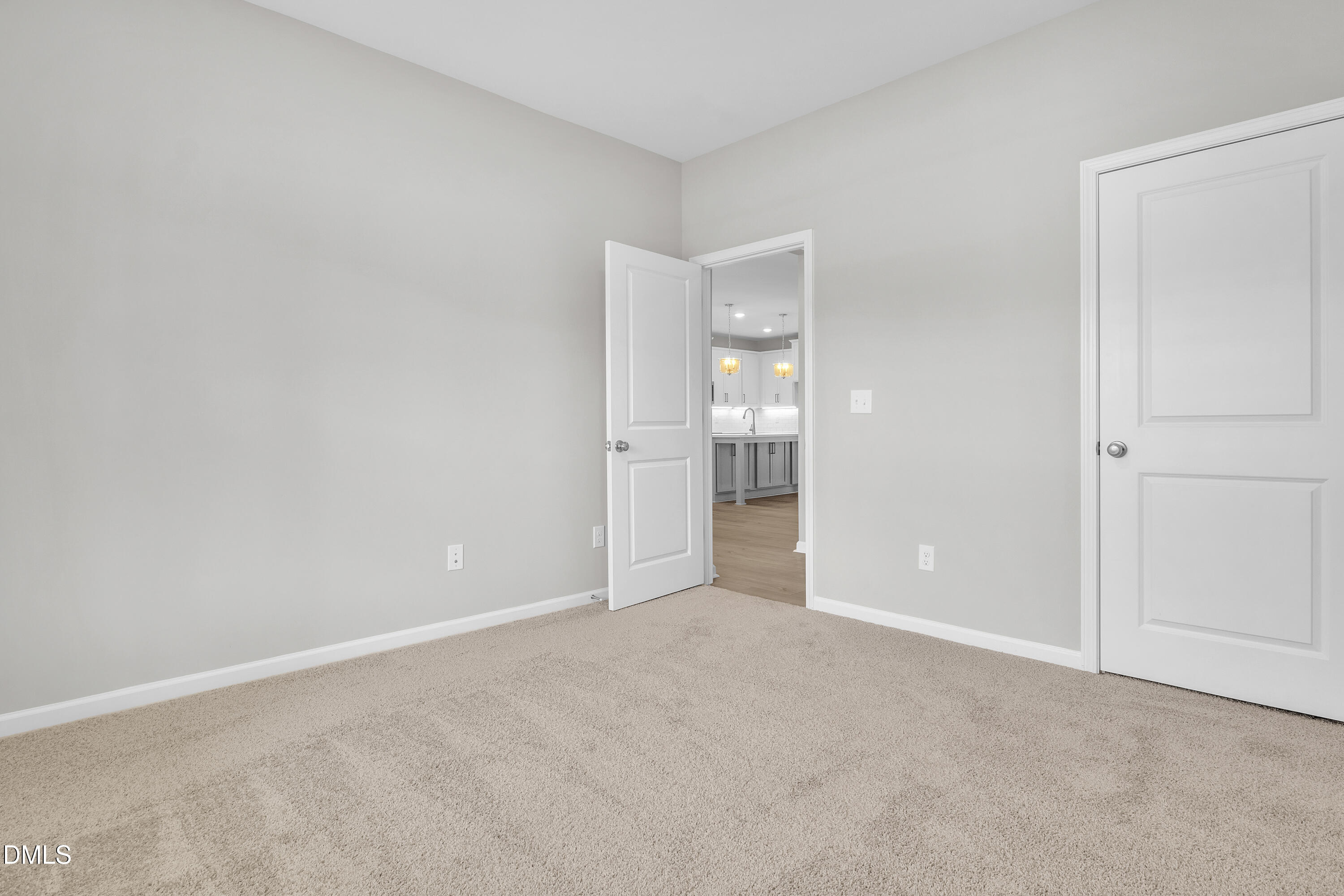 127 Luther Drive Property Photo 6