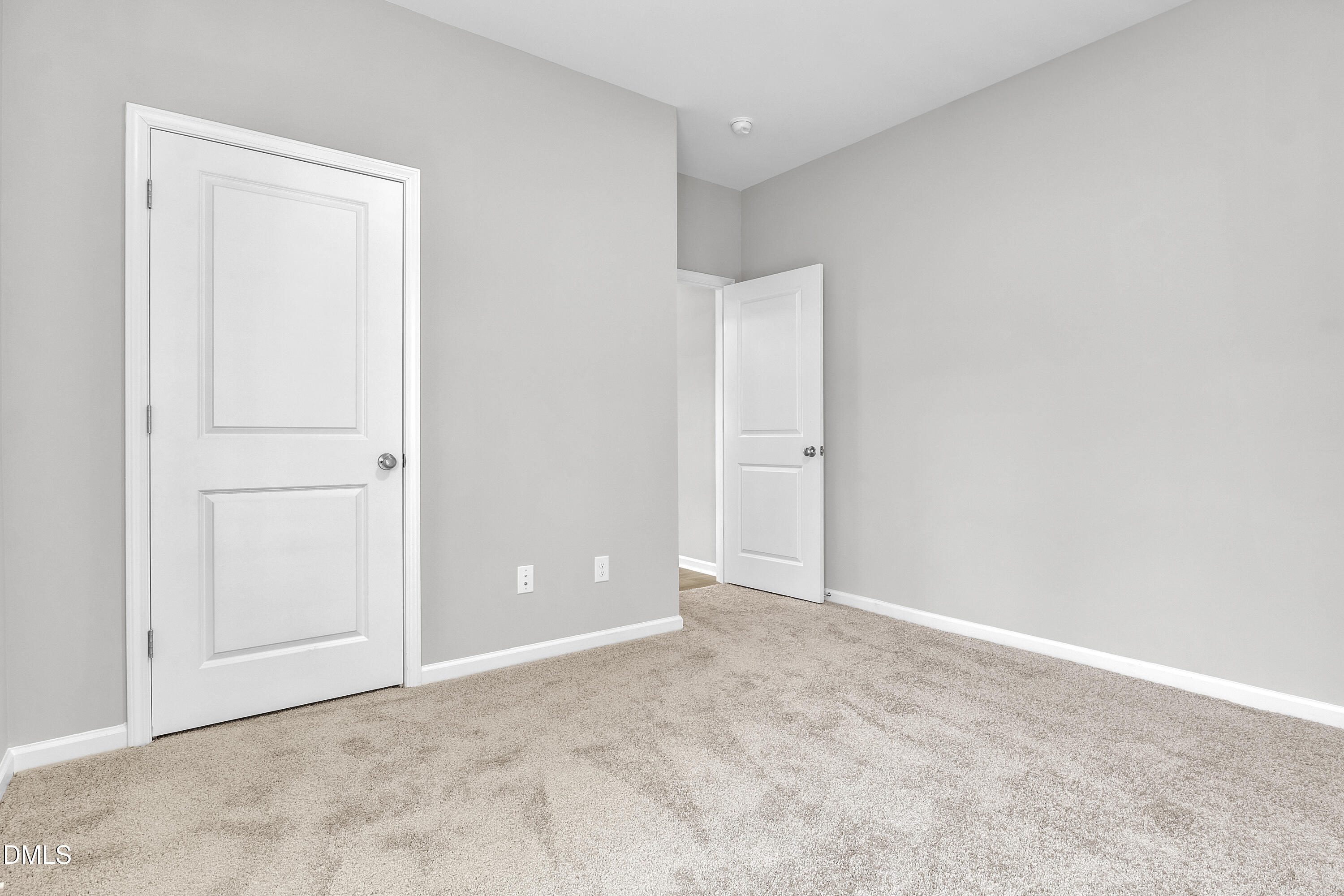 127 Luther Drive Property Photo 8