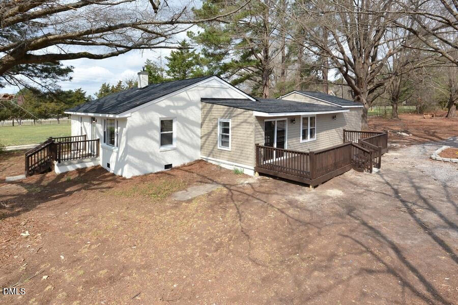 2105 Newton Dairy Road Property Photo 1