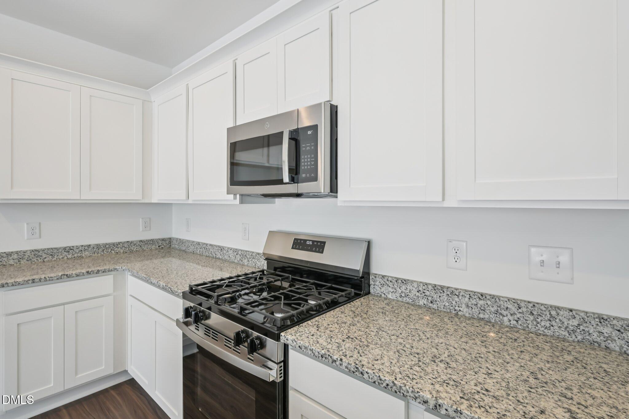 225 N Stonemill Trail Property Photo 6