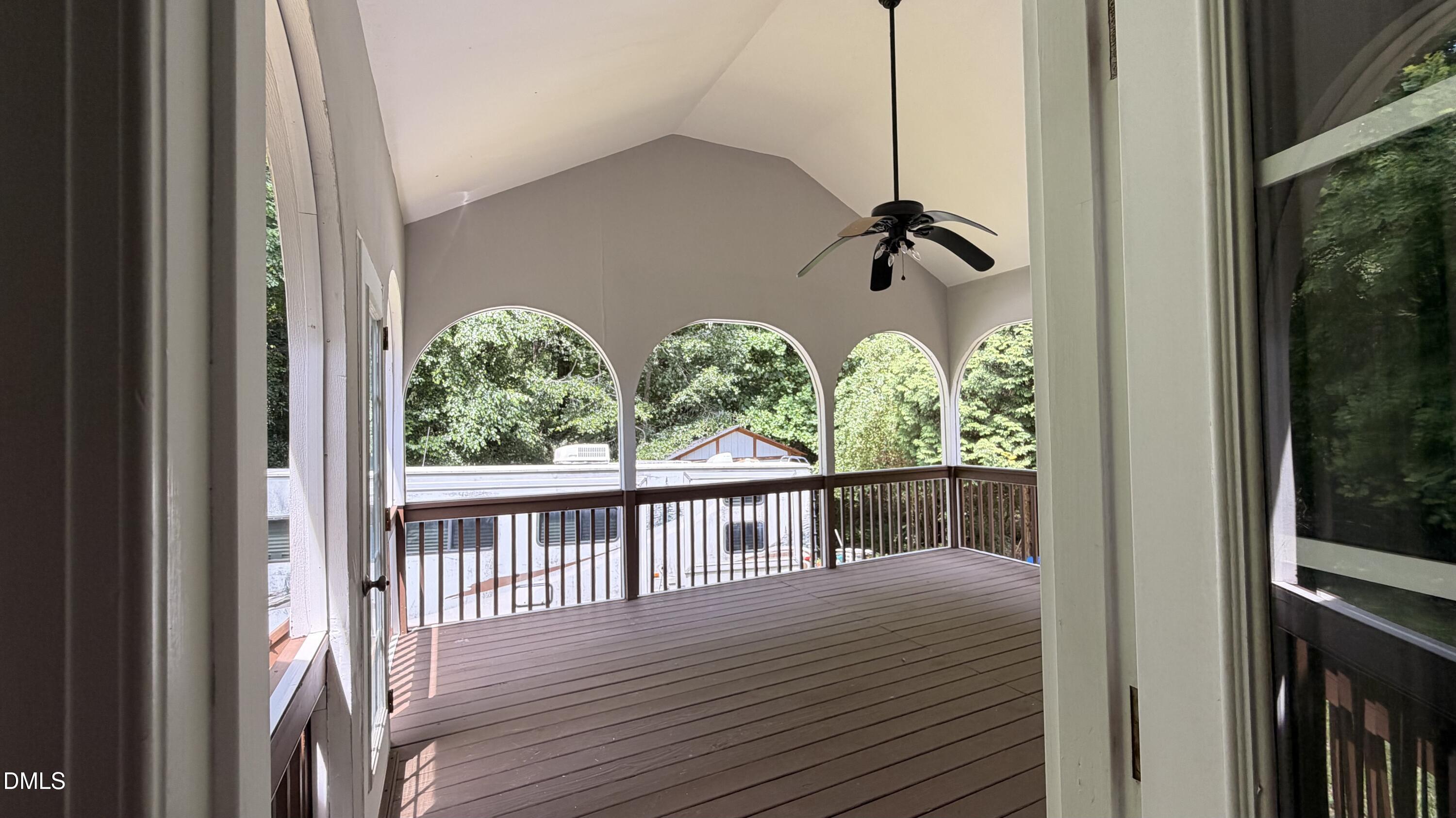 229 Sterling Way Property Photo 10