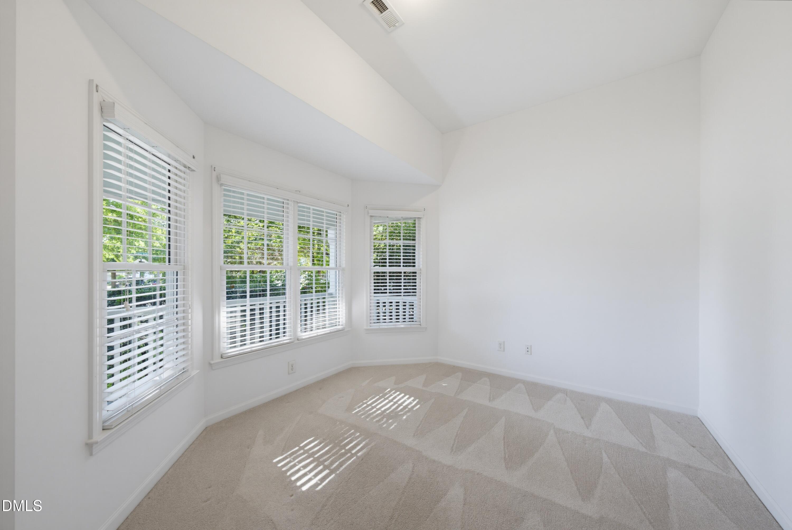 1632 Heritage Garden Street Property Photo 6