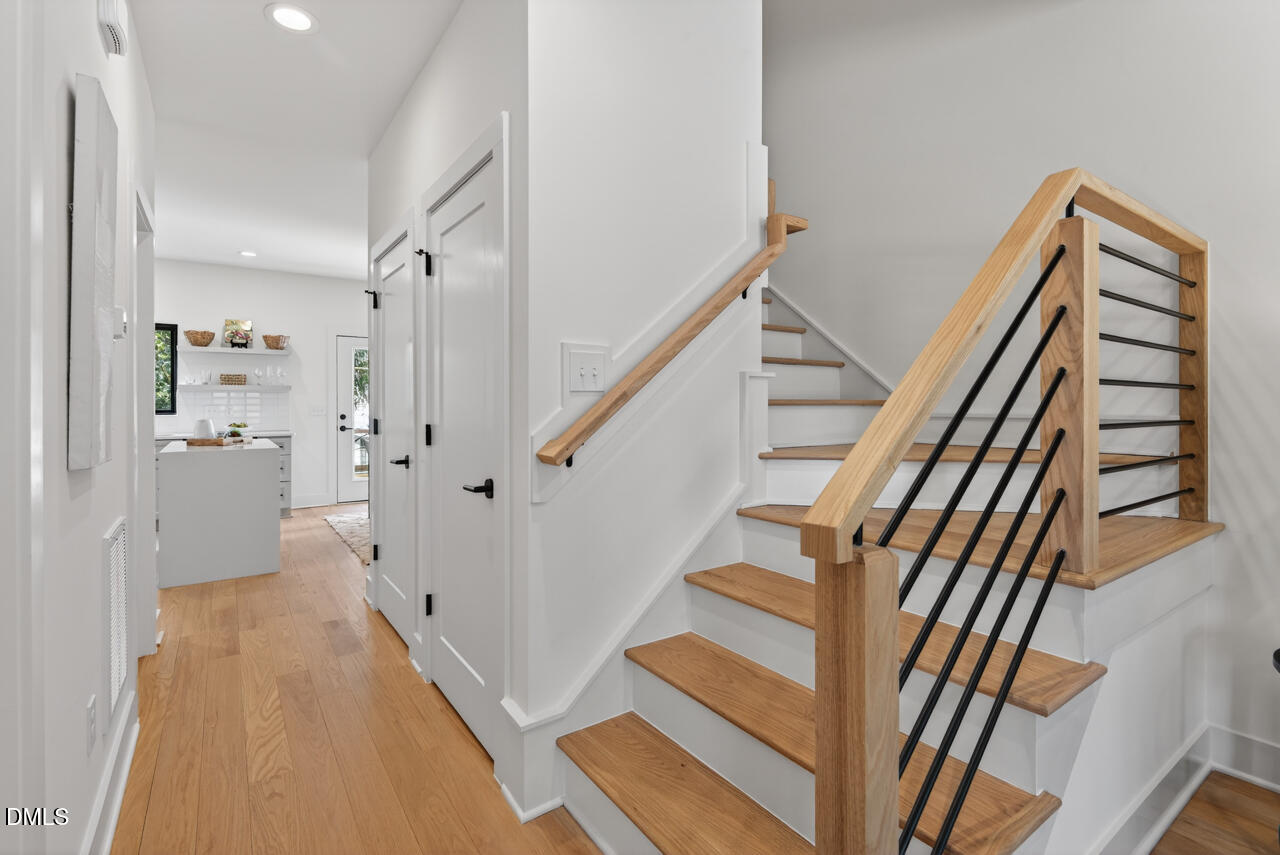 2201 Tampa Avenue Property Photo 10