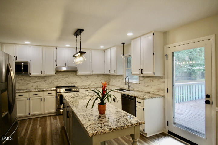 6033 Walking Stick Trail Property Photo 5