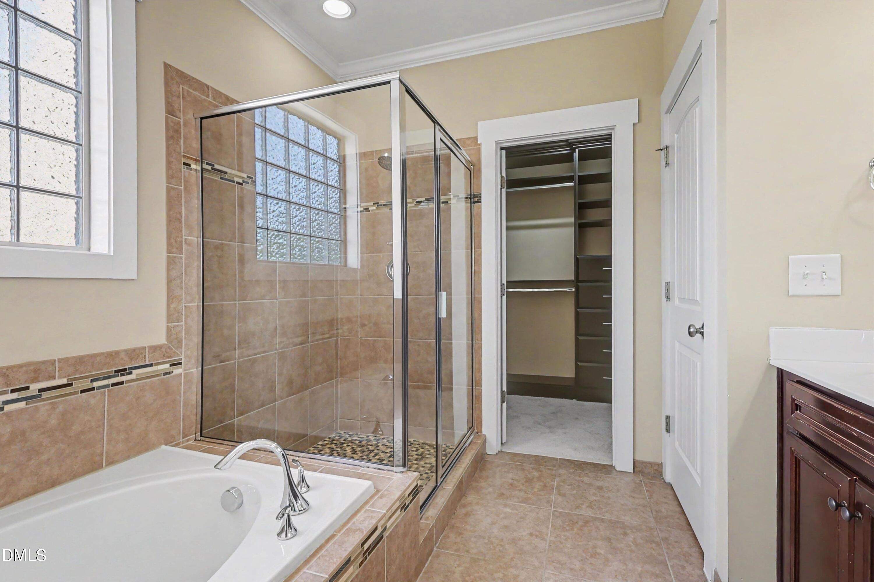 212 Virginia Water Drive Property Photo 10