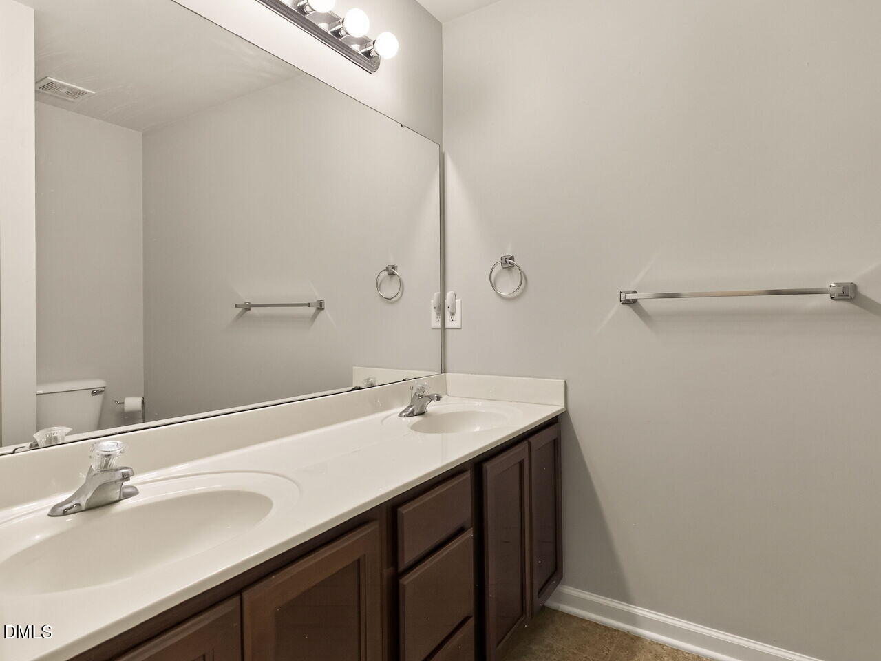228 Michigan Avenue Property Photo 23
