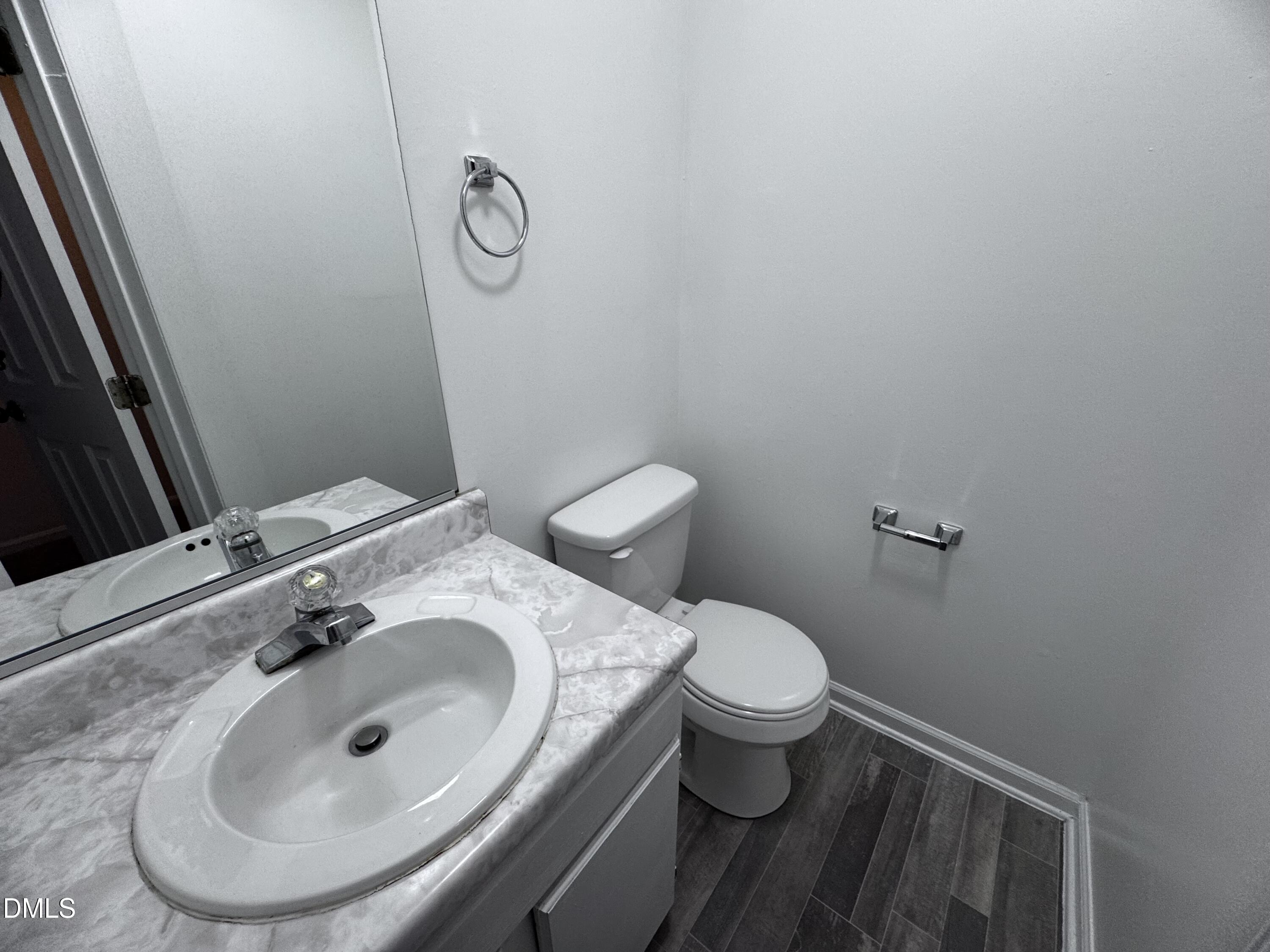 4110 Kaplan Drive Property Photo 7