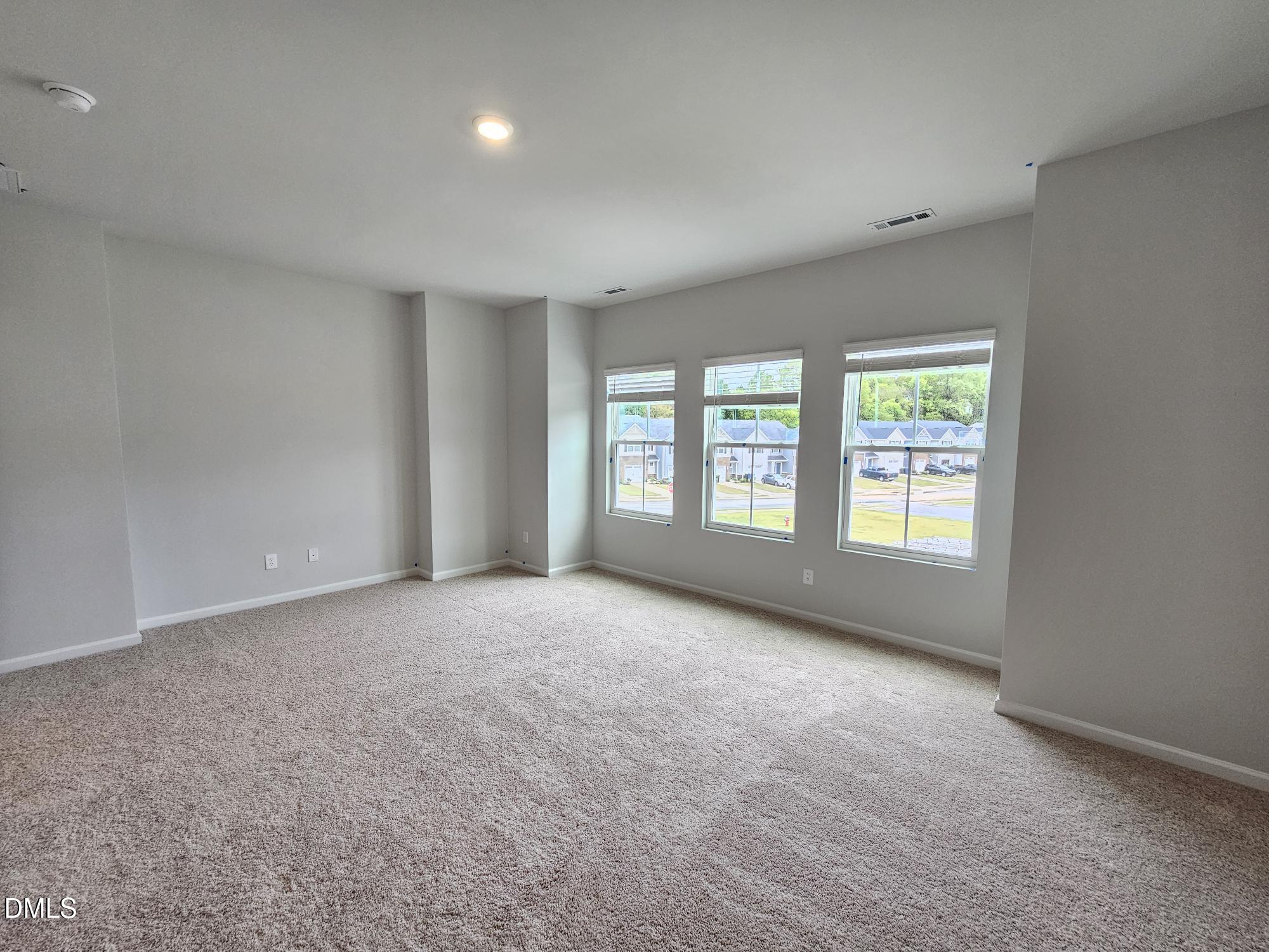 310 Laforce Lane 83 Property Photo 6