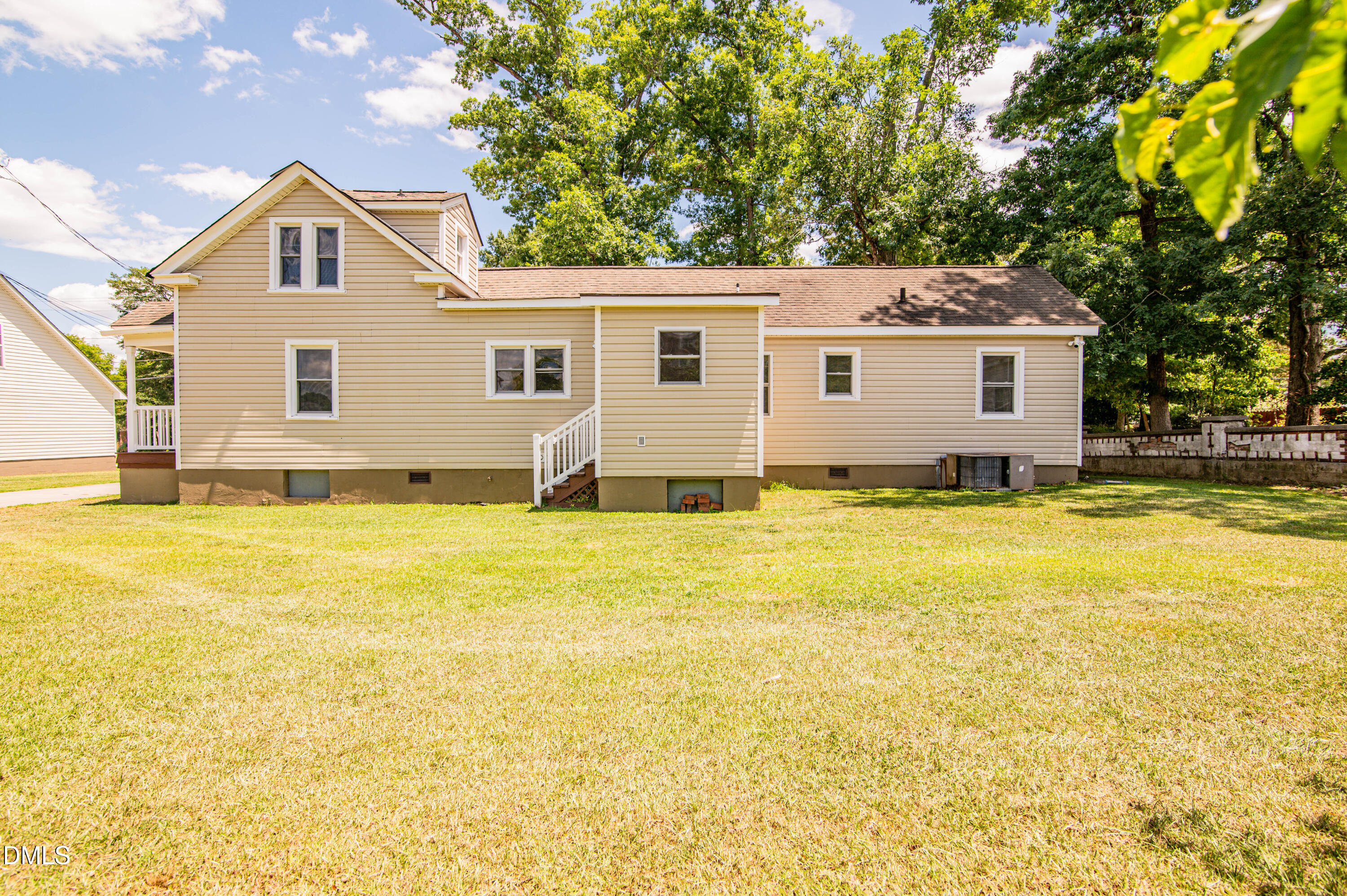 407 Hamilton Street Property Photo 22