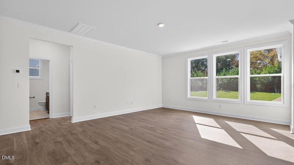 409 Falls Bluff Drive Property Photo 13