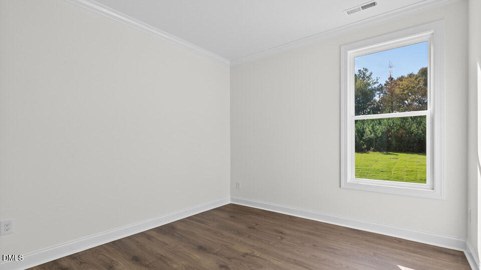 409 Falls Bluff Drive Property Photo 16