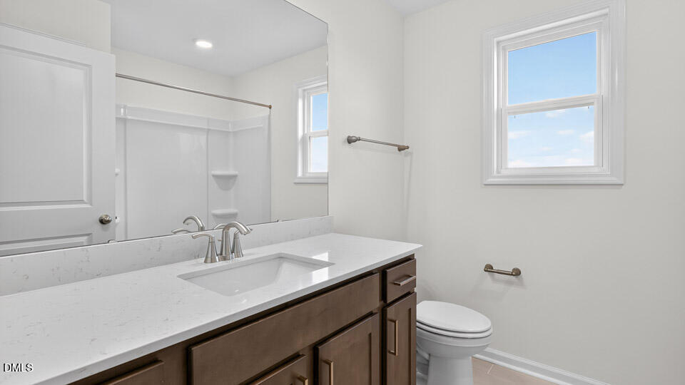 409 Falls Bluff Drive Property Photo 19