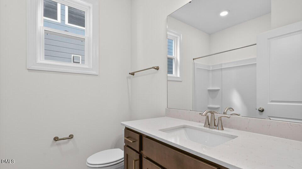409 Falls Bluff Drive Property Photo 24