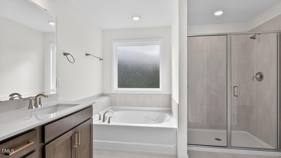 409 Falls Bluff Drive Property Photo 29