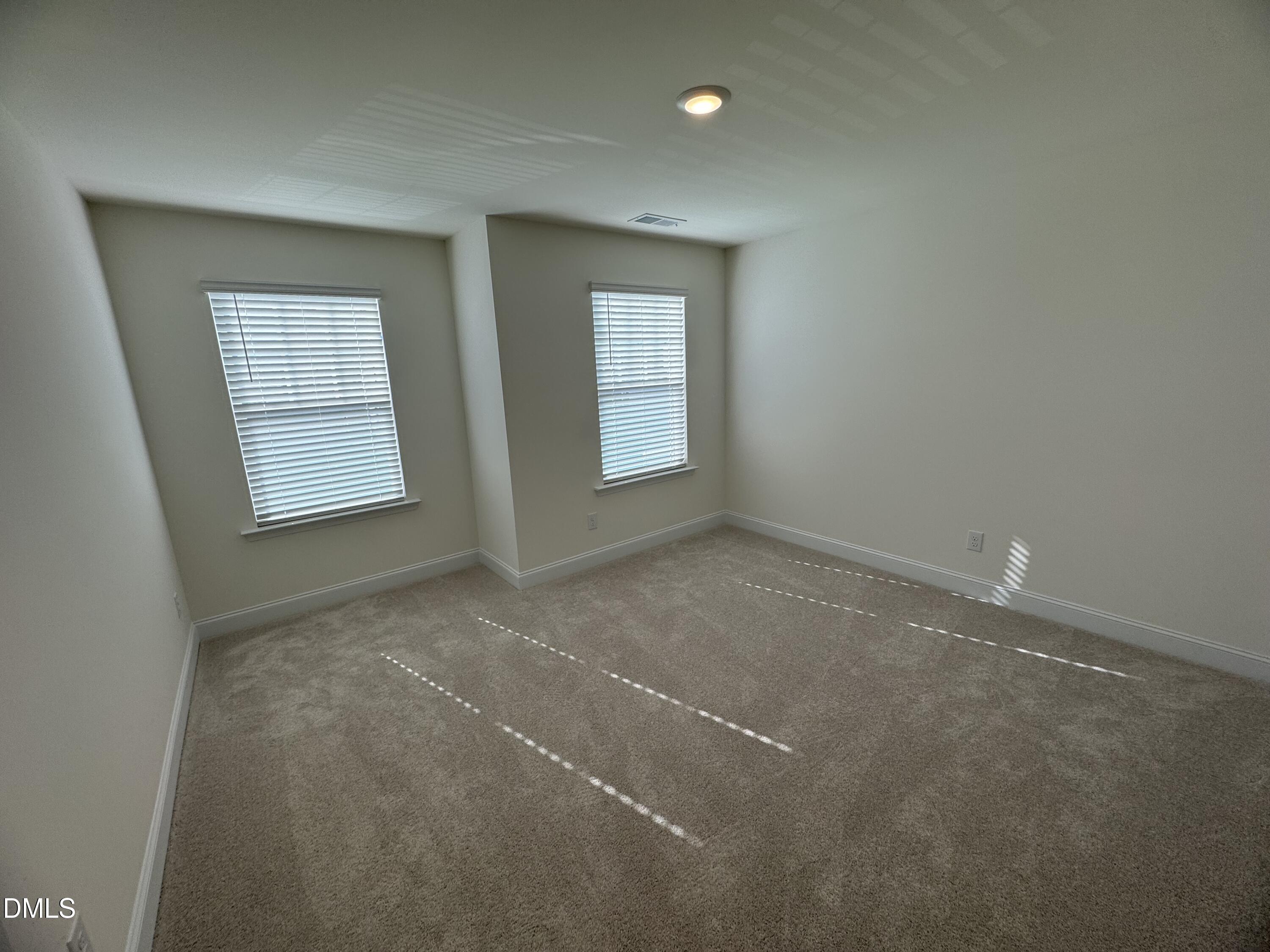 37 Bluebell Street Property Photo 19