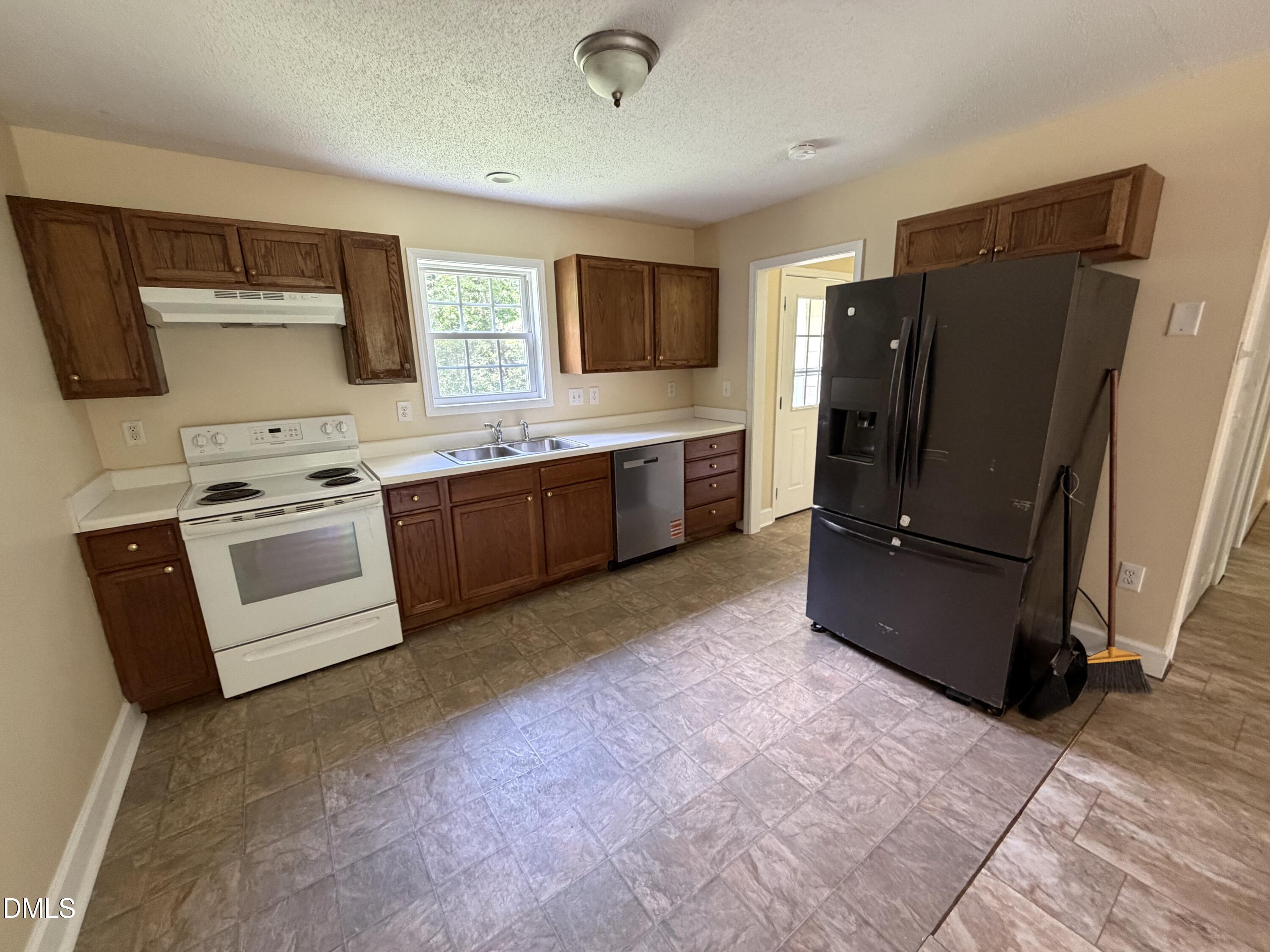 3582 Nc-58 Property Photo 5