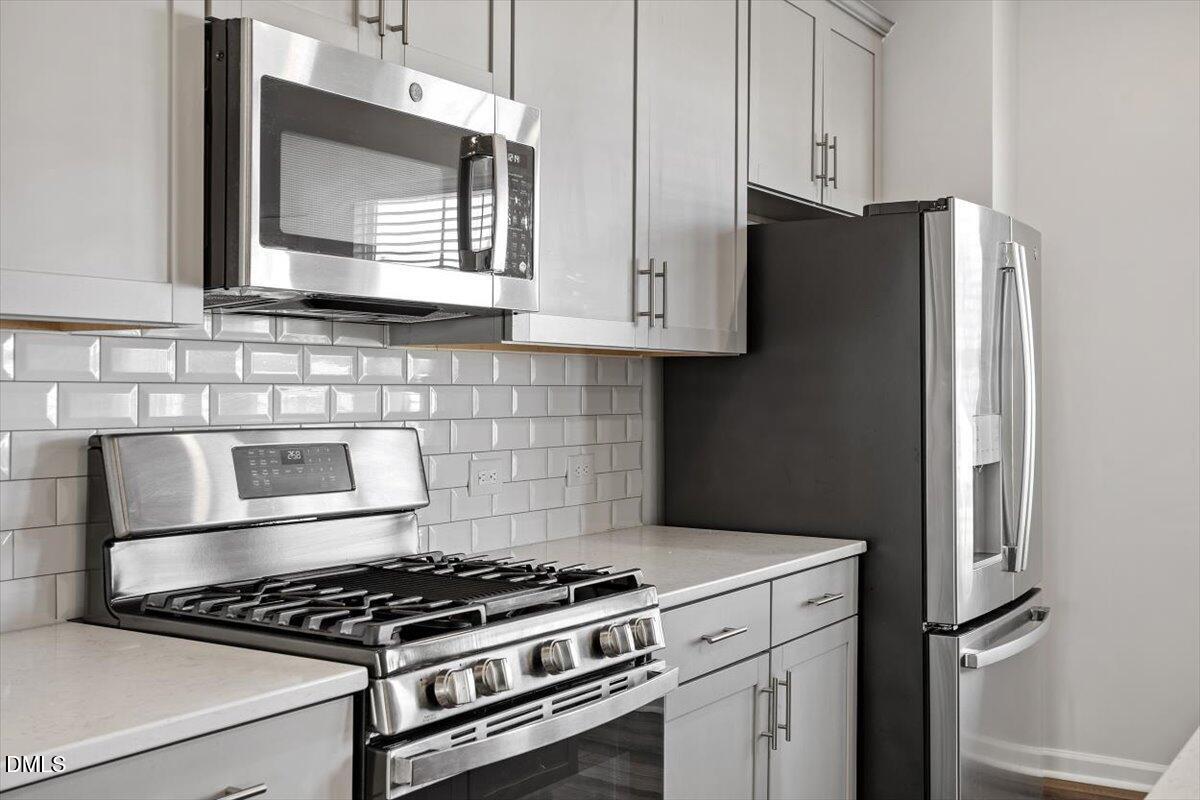 3022 Castle Loch Lane Property Photo 4