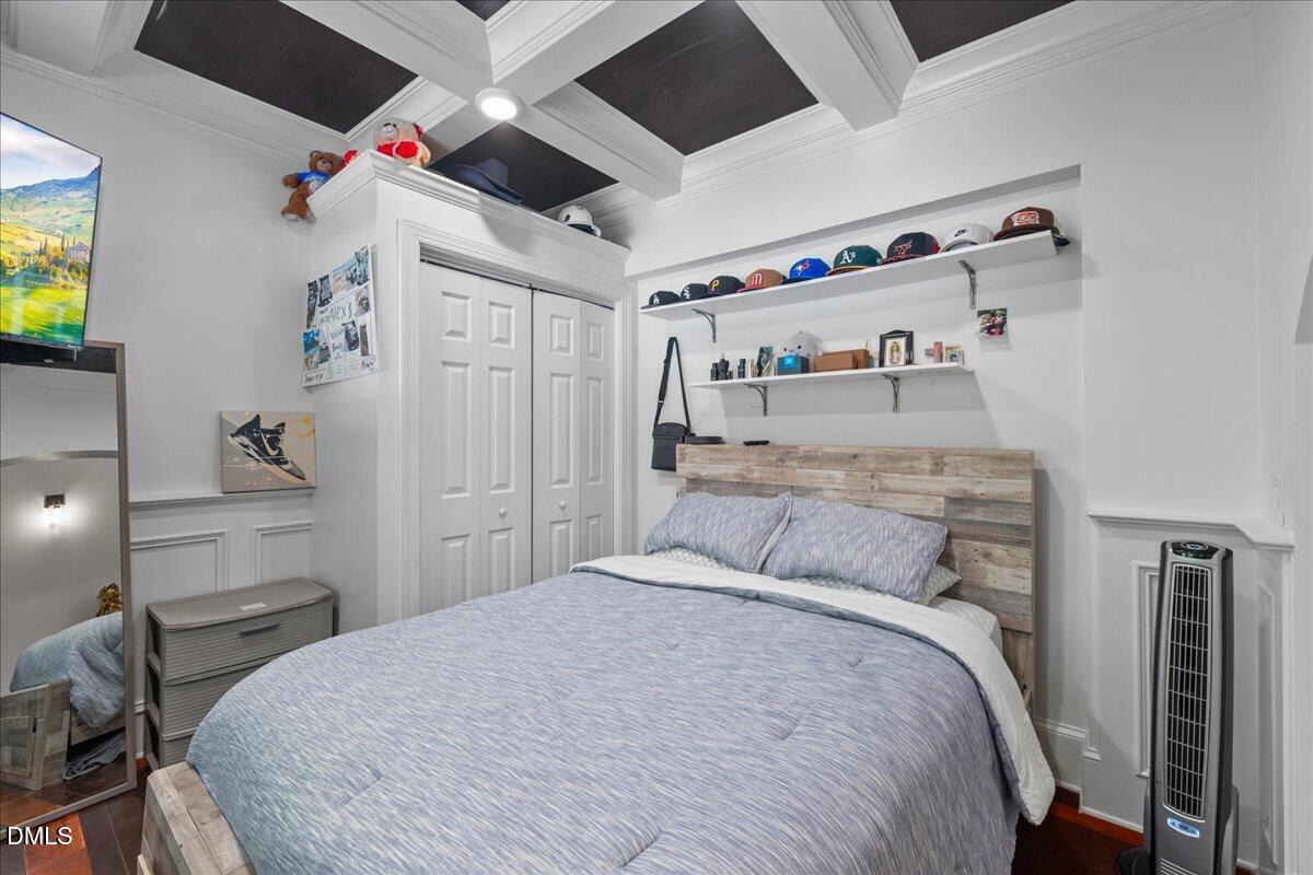 1304 Flying Hawk Road Property Photo 6