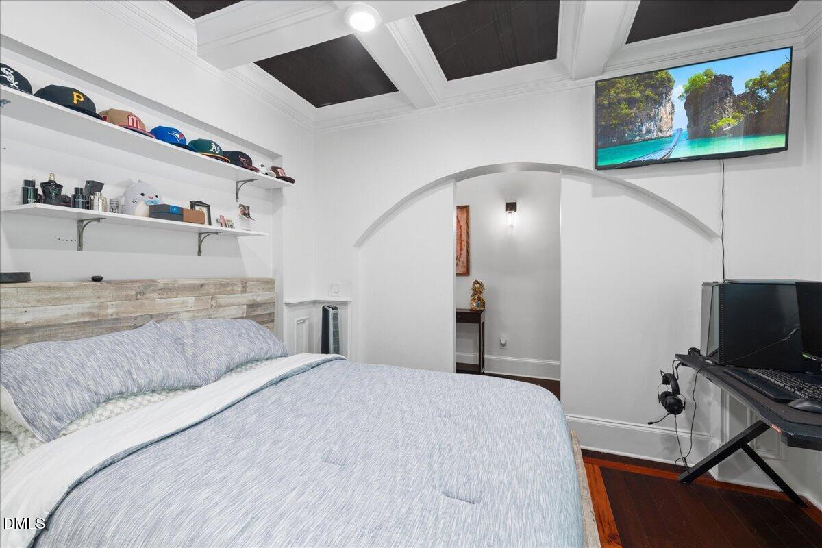 1304 Flying Hawk Road Property Photo 7