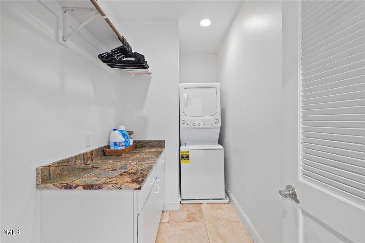 1304 Flying Hawk Road Property Photo 27