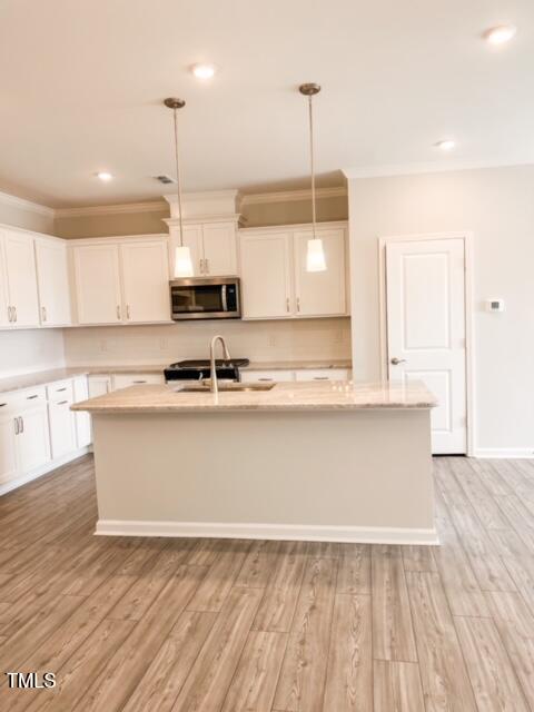 305 Annabelle Blue Drive Property Photo 4