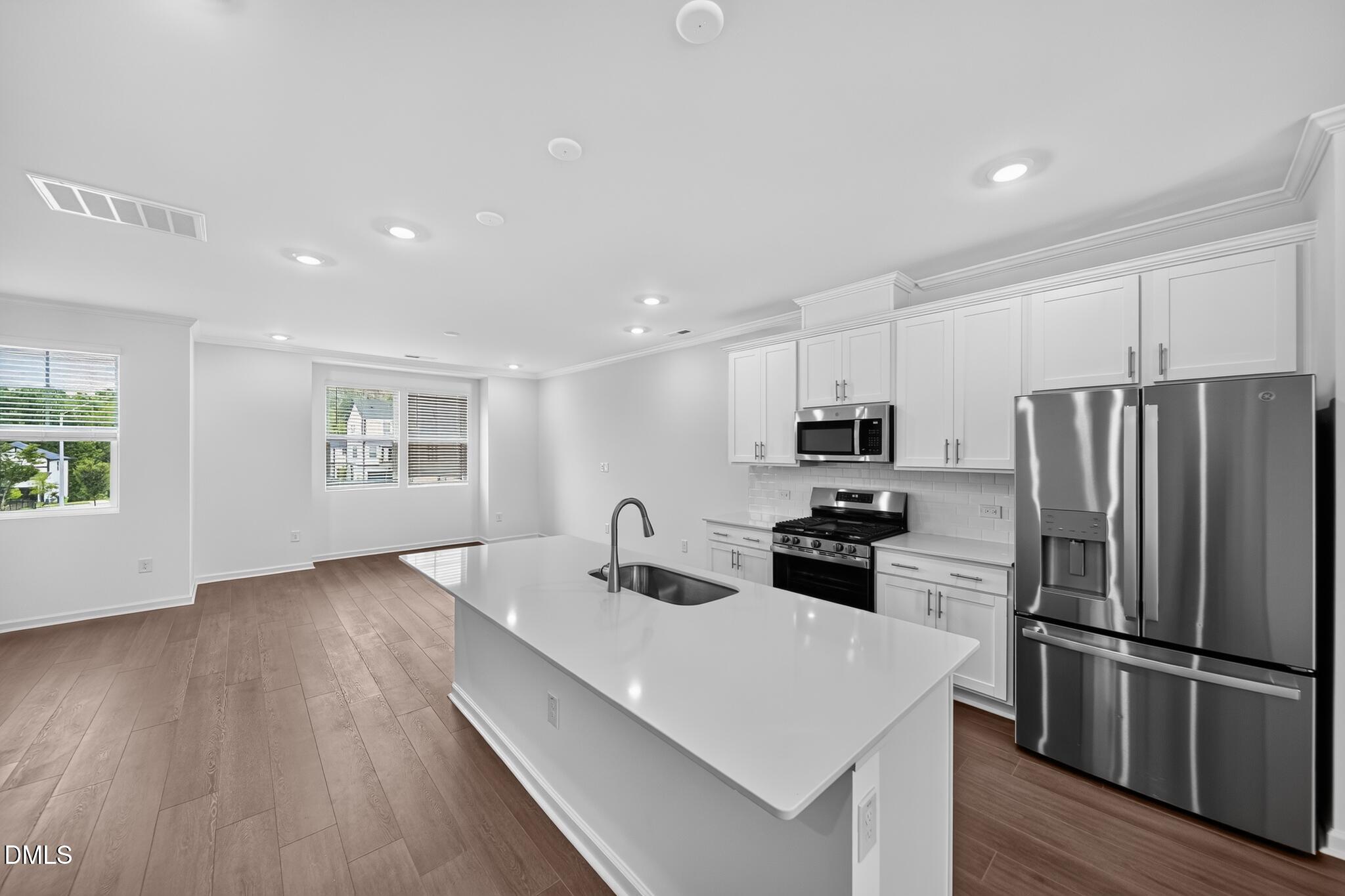 348 Diversity Way Property Photo 13