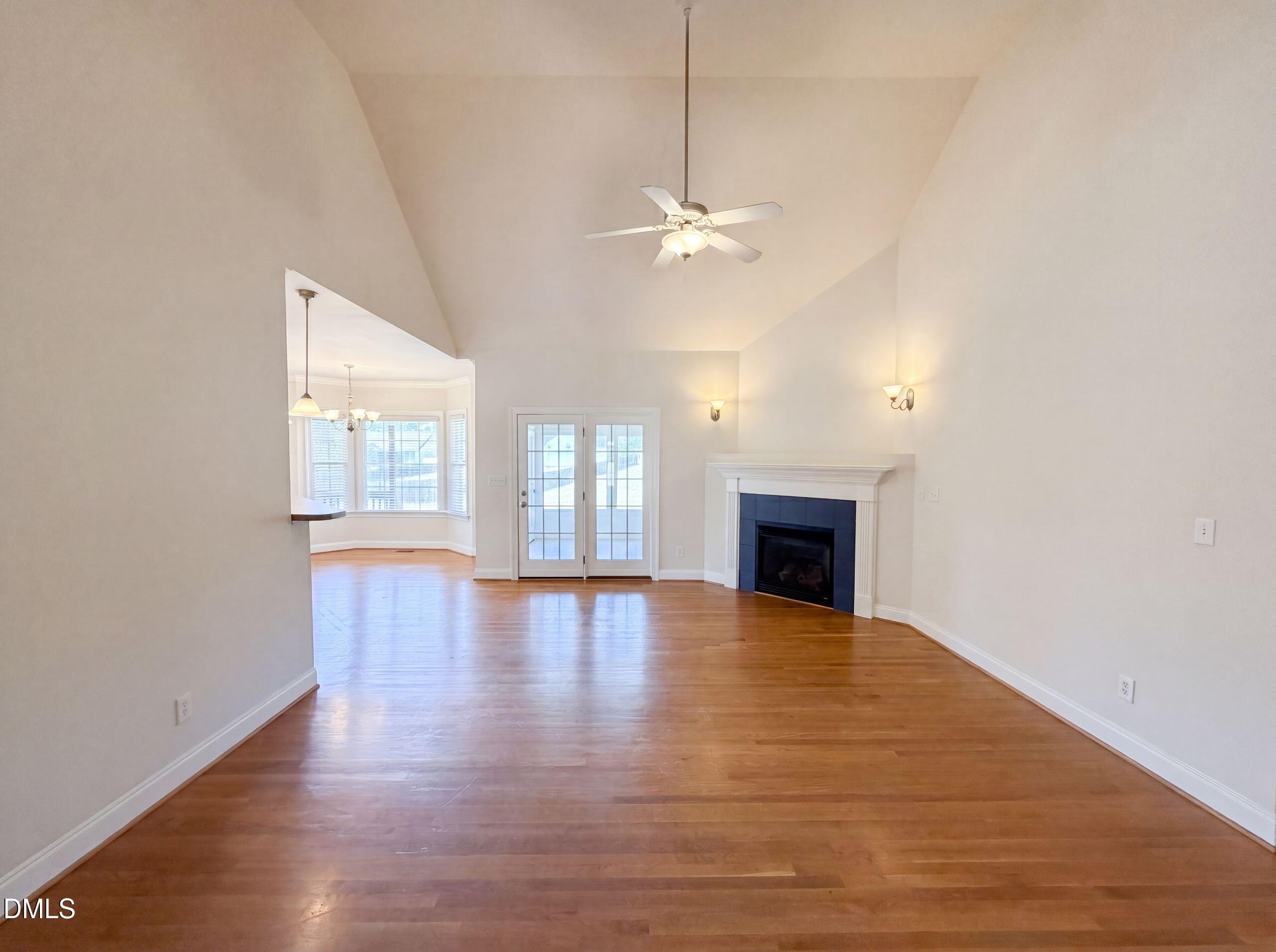 20 Falling Leaf Drive Property Photo 3