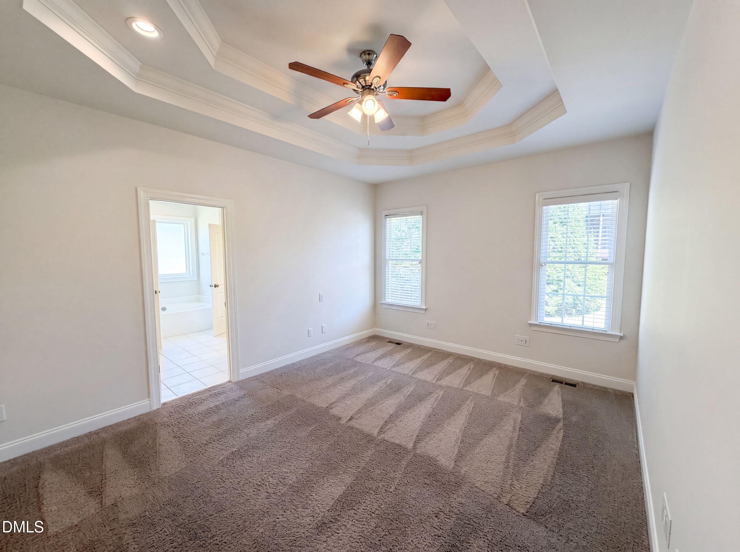 20 Falling Leaf Drive Property Photo 4