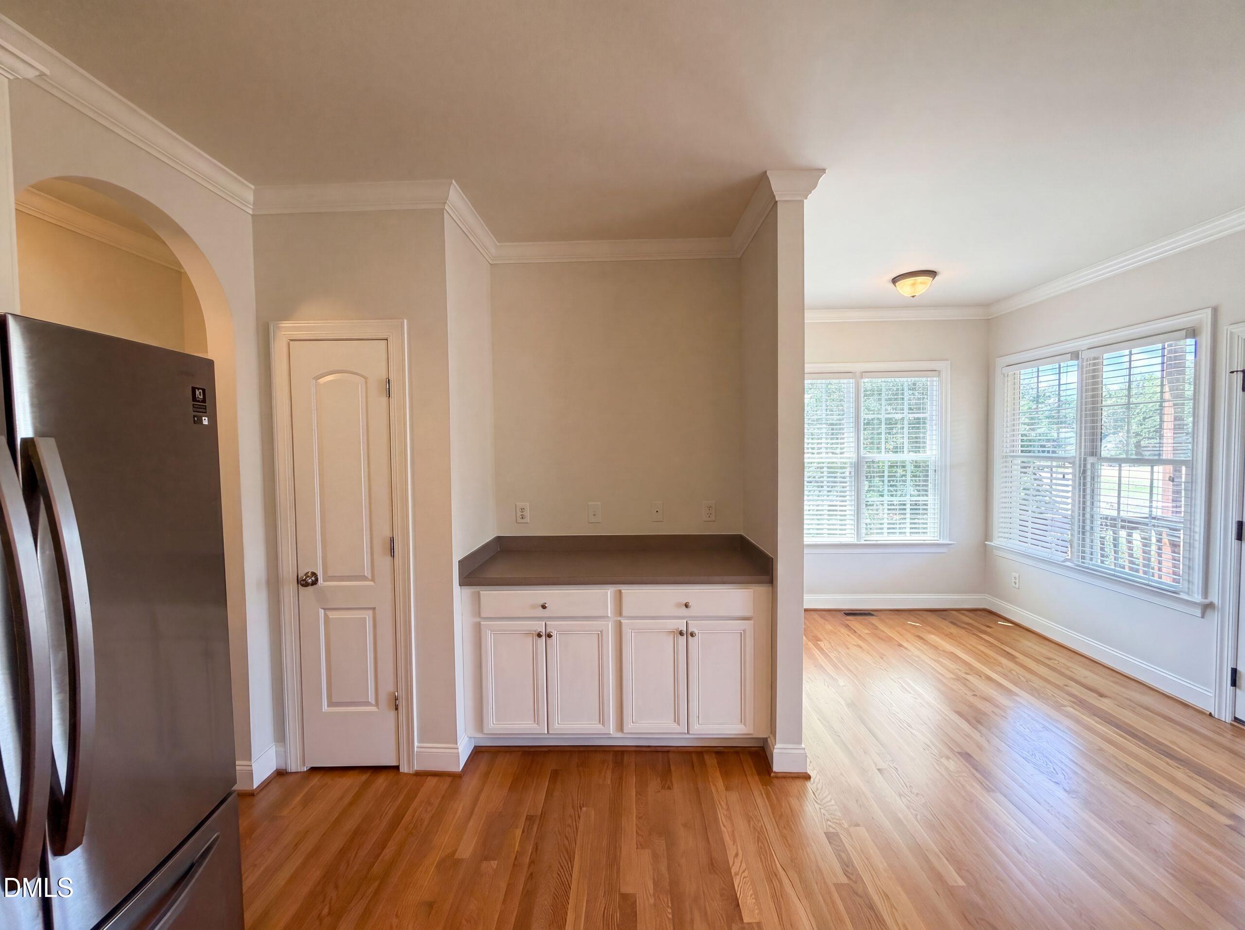 20 Falling Leaf Drive Property Photo 7