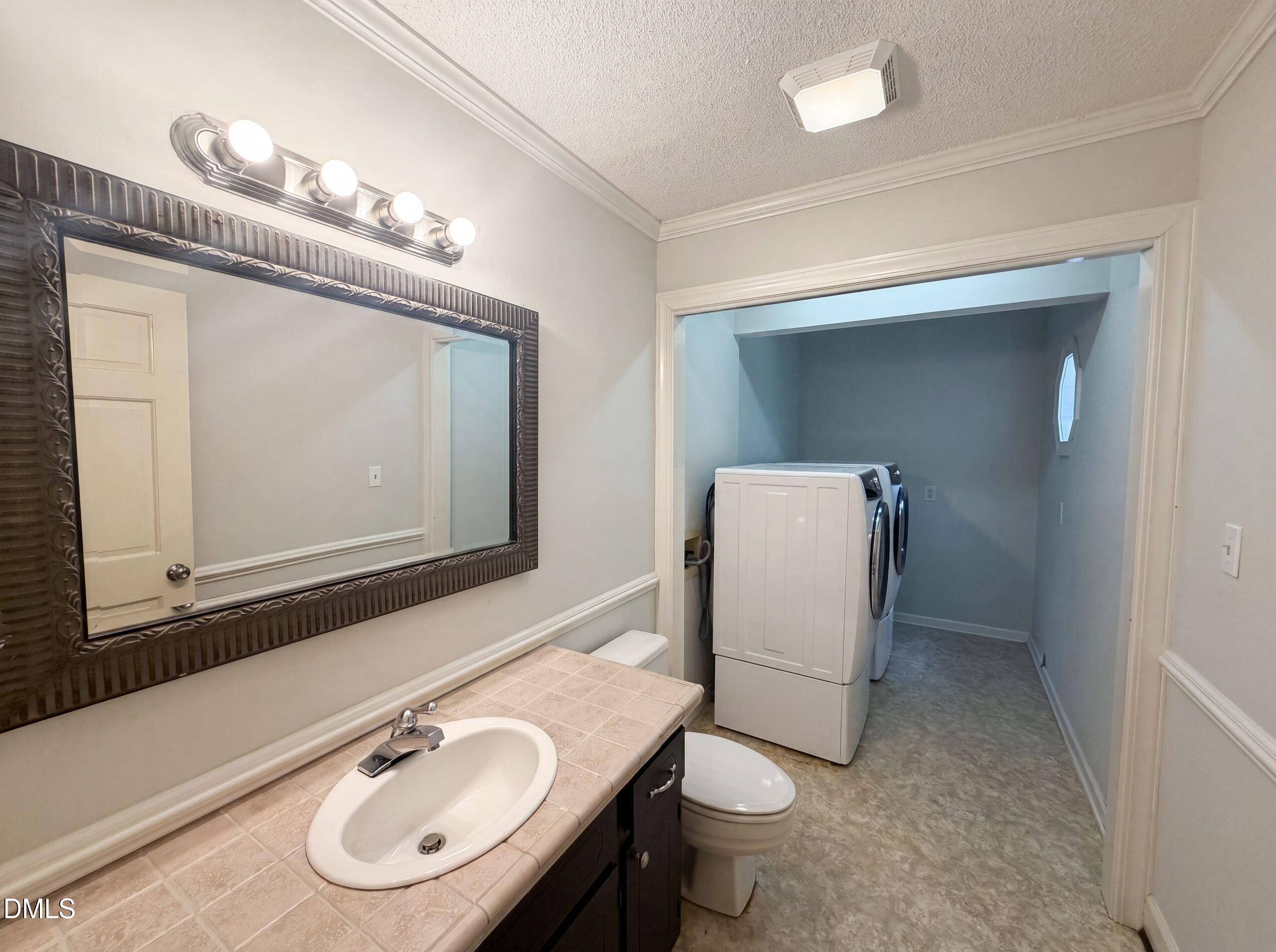 102 Carmel Court Property Photo 14