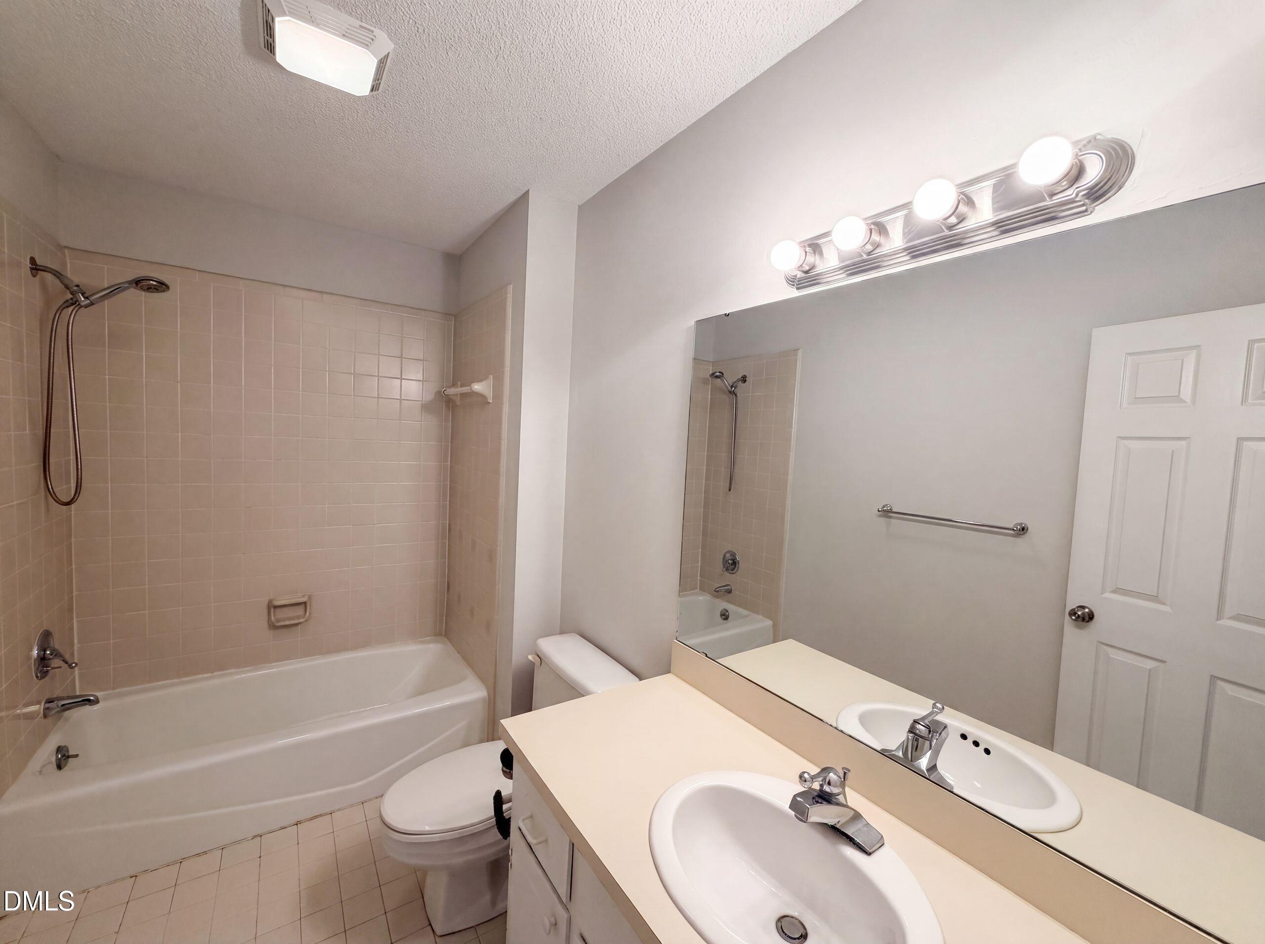 102 Carmel Court Property Photo 16