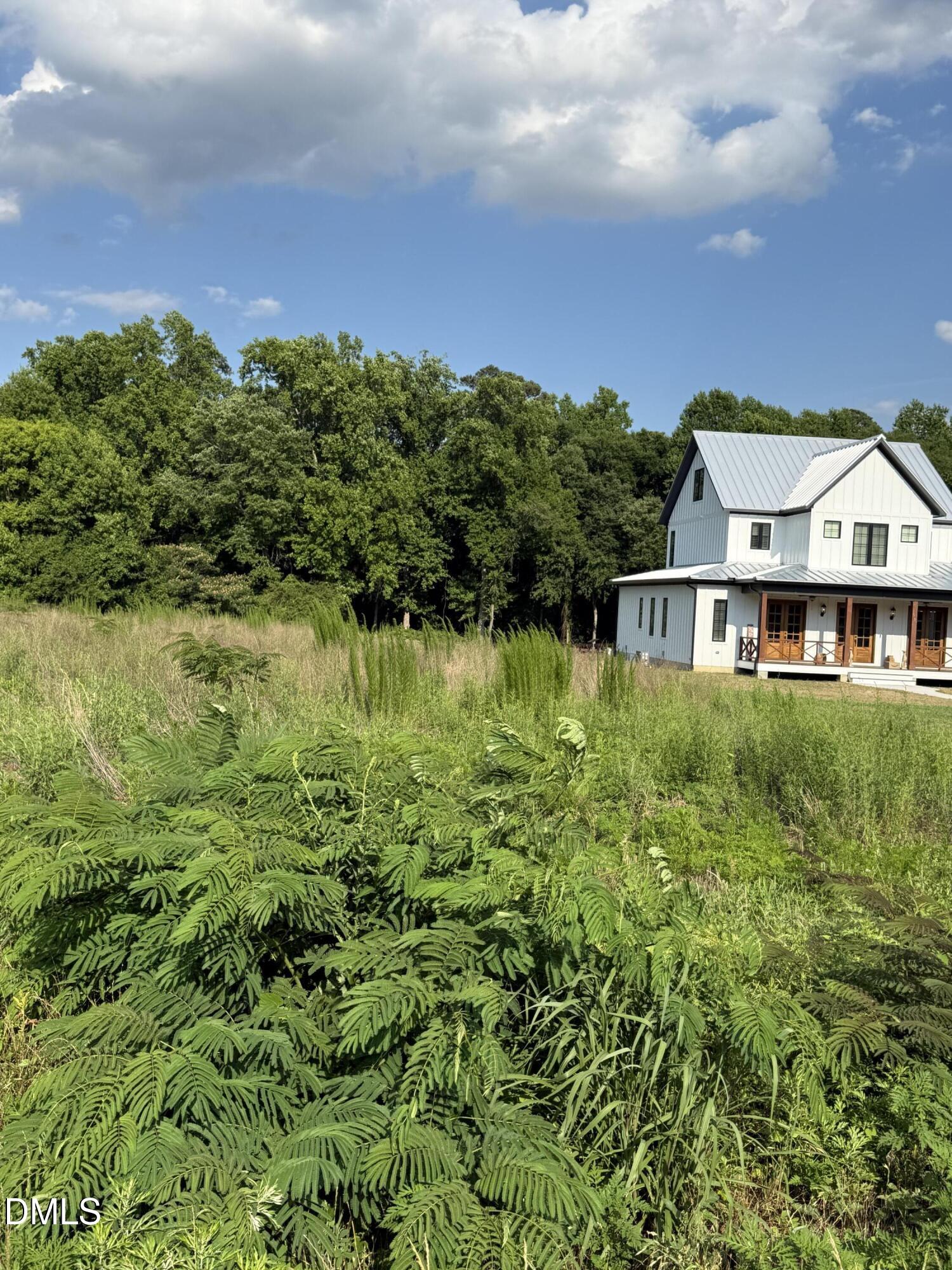 2712 Erwin Chapel Road Property Photo 4