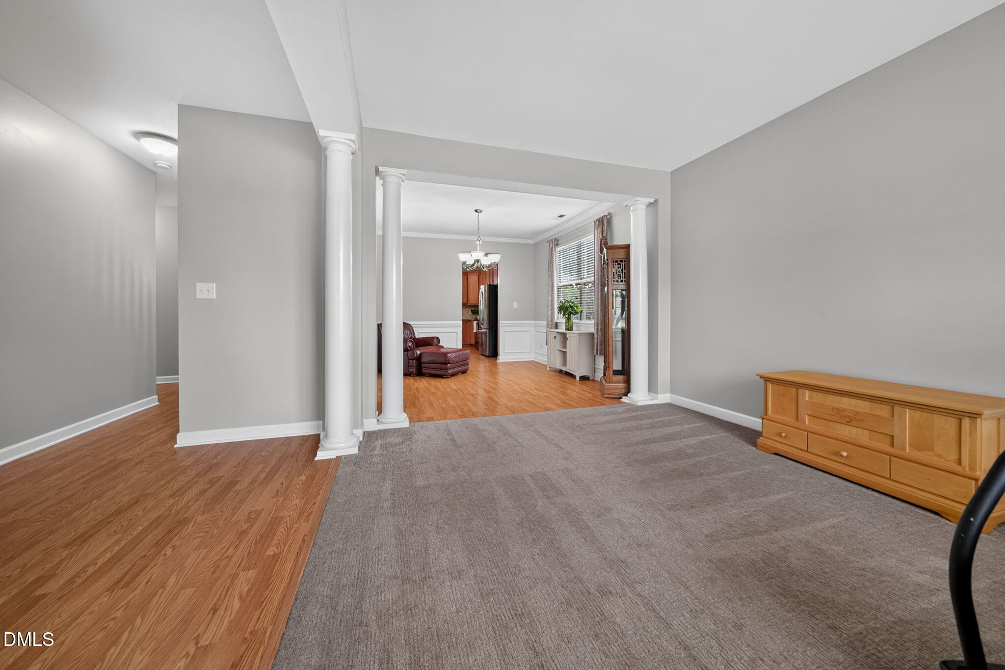 5 E Smoketree Court Property Photo 5