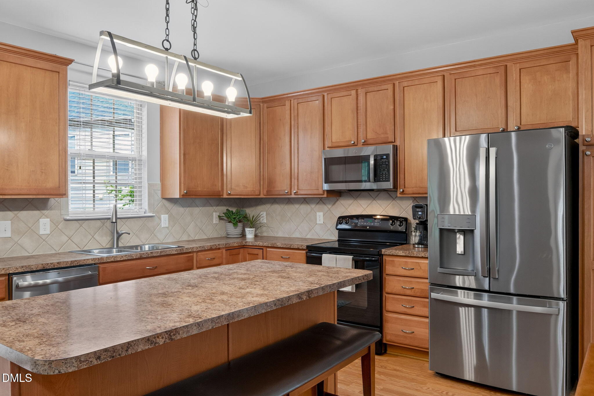 5 E Smoketree Court Property Photo 19