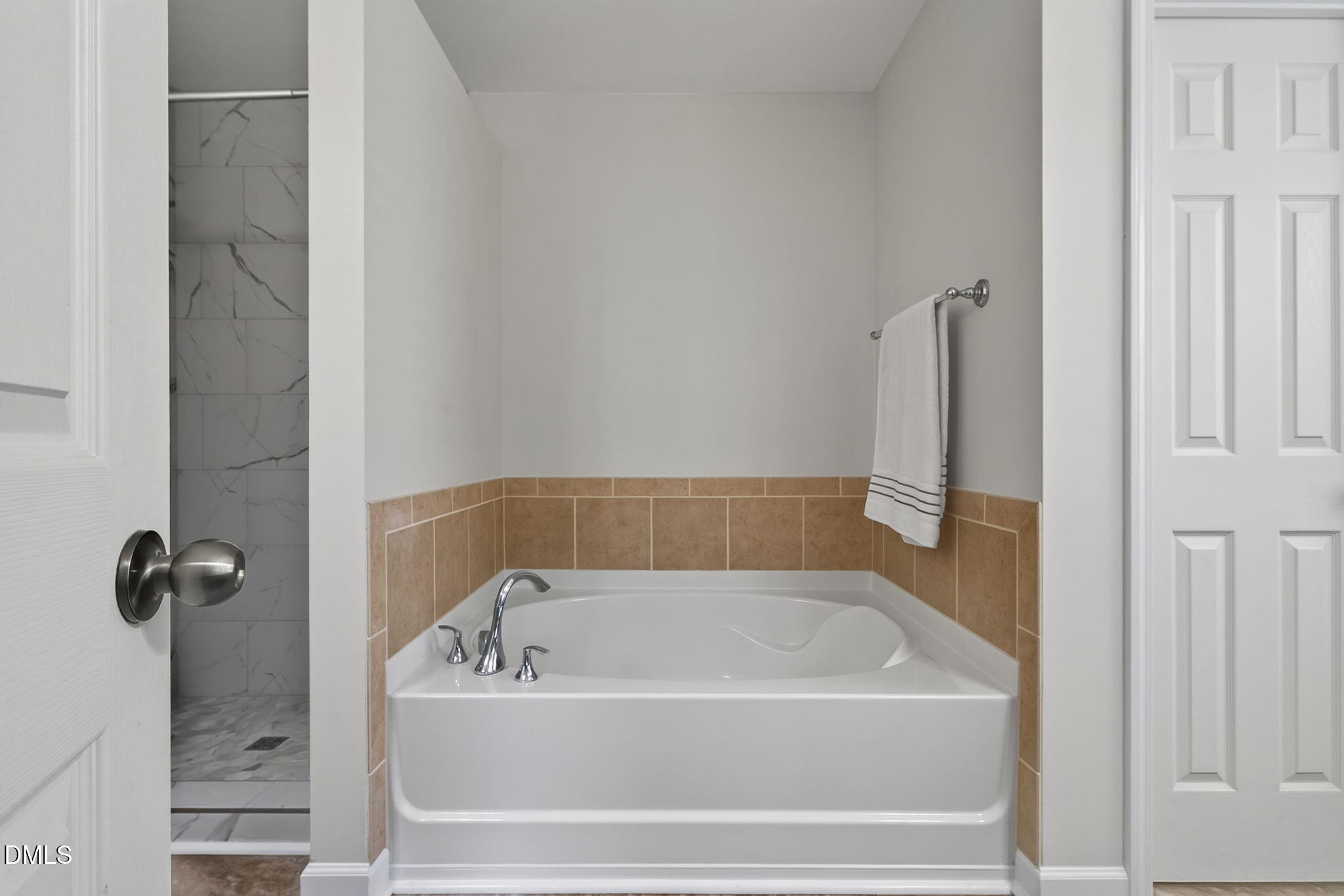 5 E Smoketree Court Property Photo 33