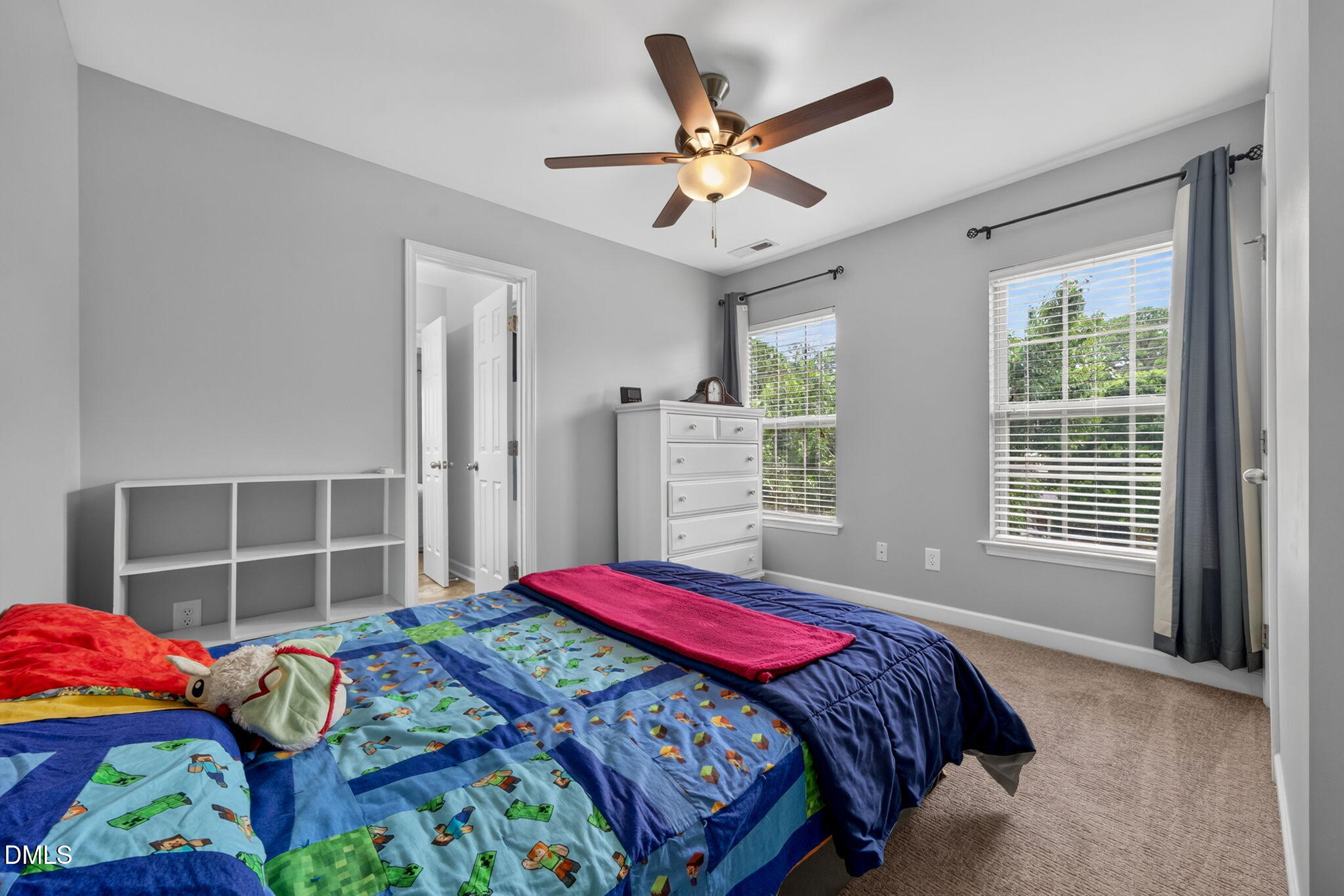 5 E Smoketree Court Property Photo 40