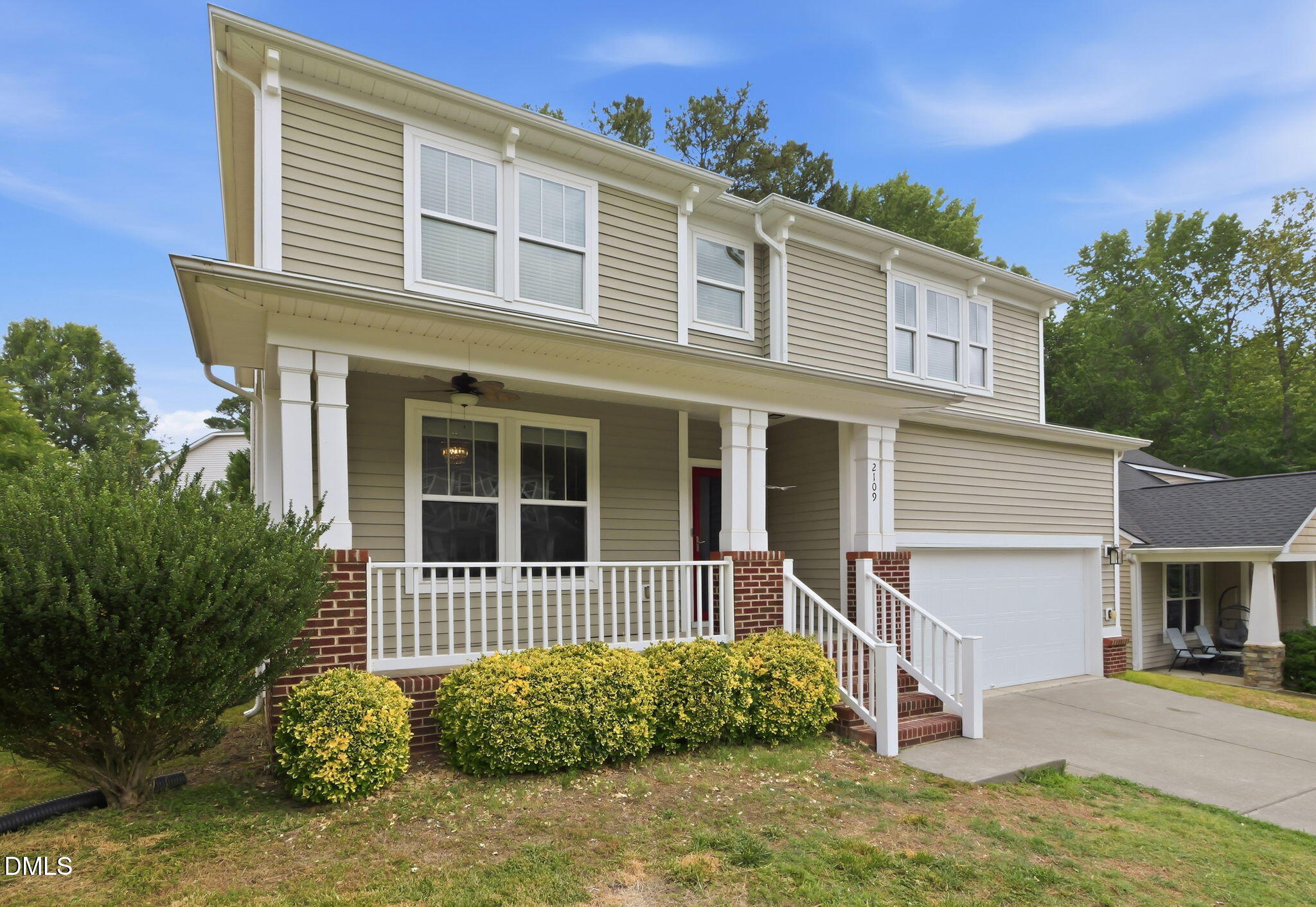 2109 Pear Tree Lane Property Photo 1