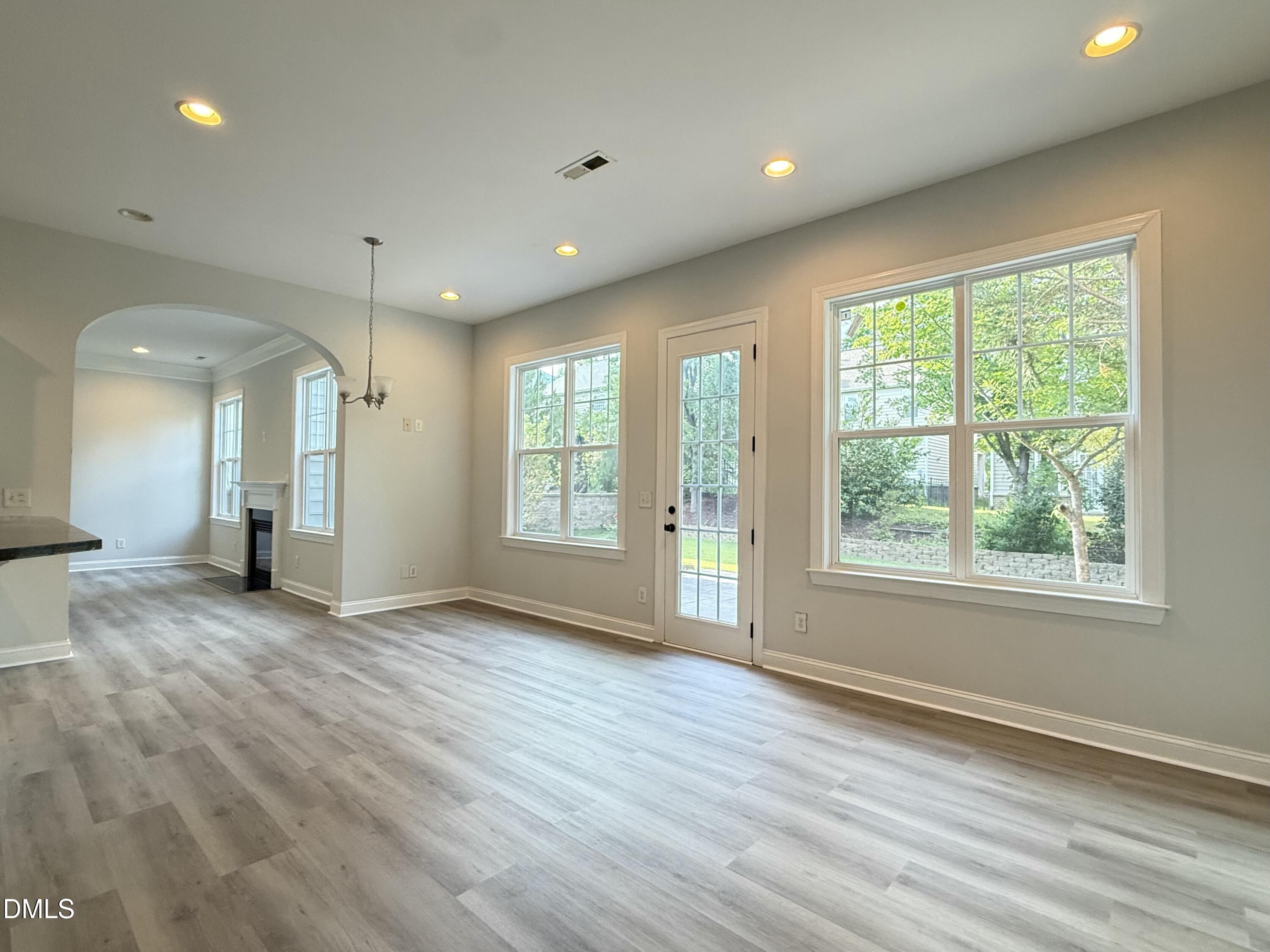 1748 Laurel Park Place Property Photo 14
