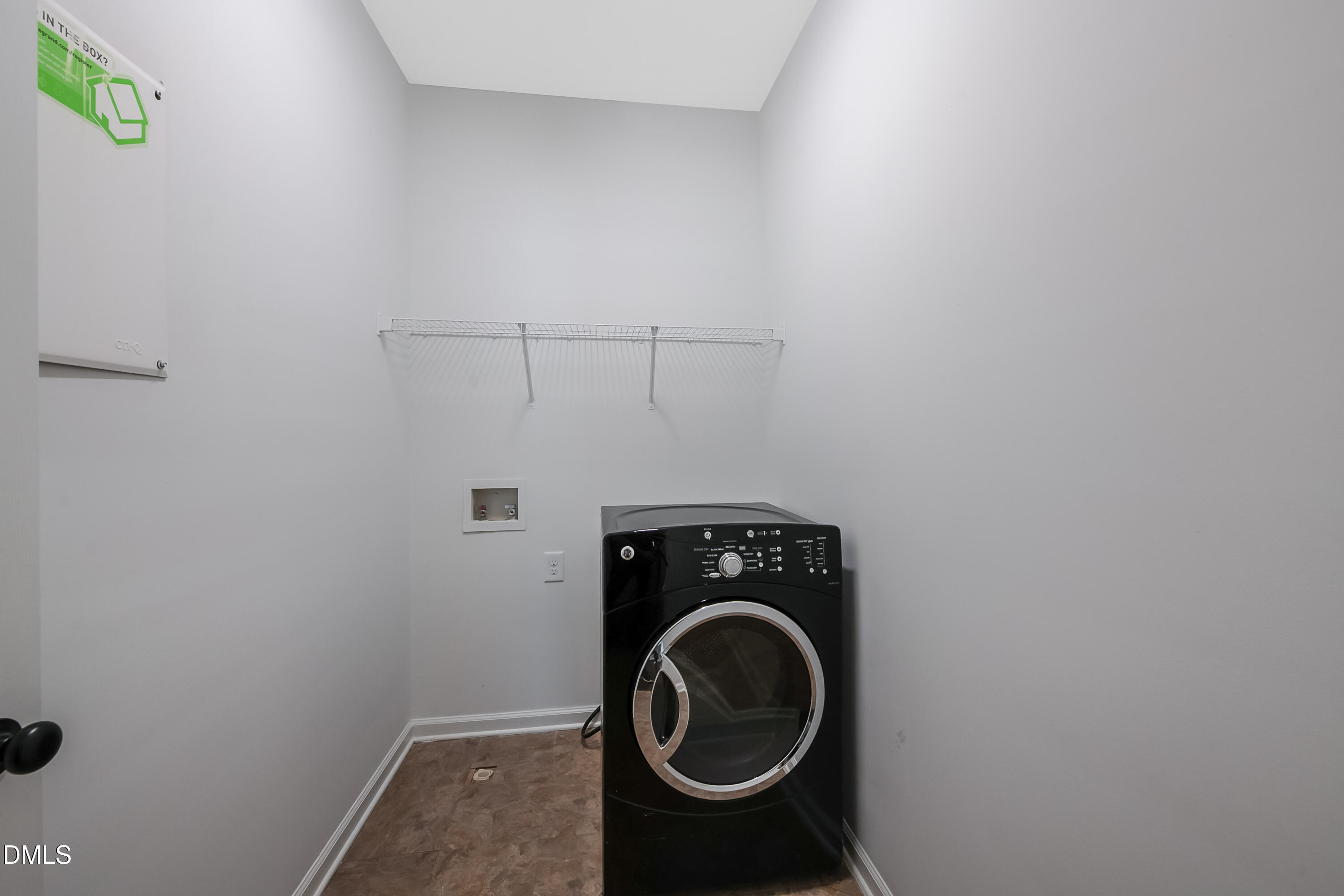 1748 Laurel Park Place Property Photo 28