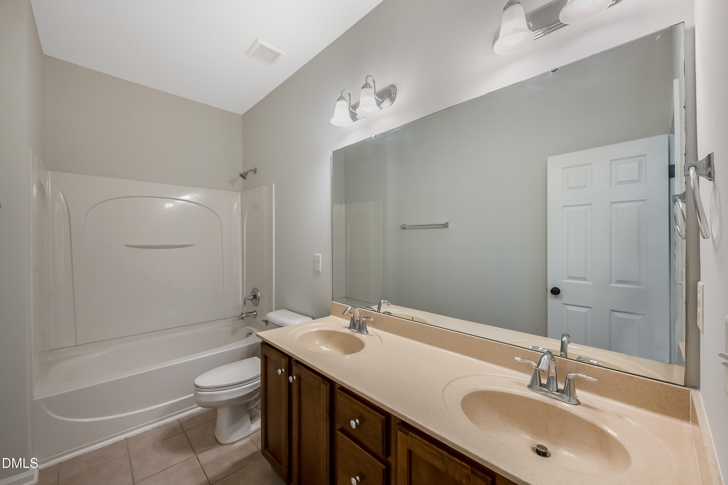 1748 Laurel Park Place Property Photo 31